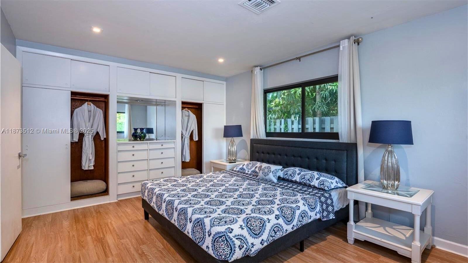 HARBOR VILLAGE SEC - Residential Lease