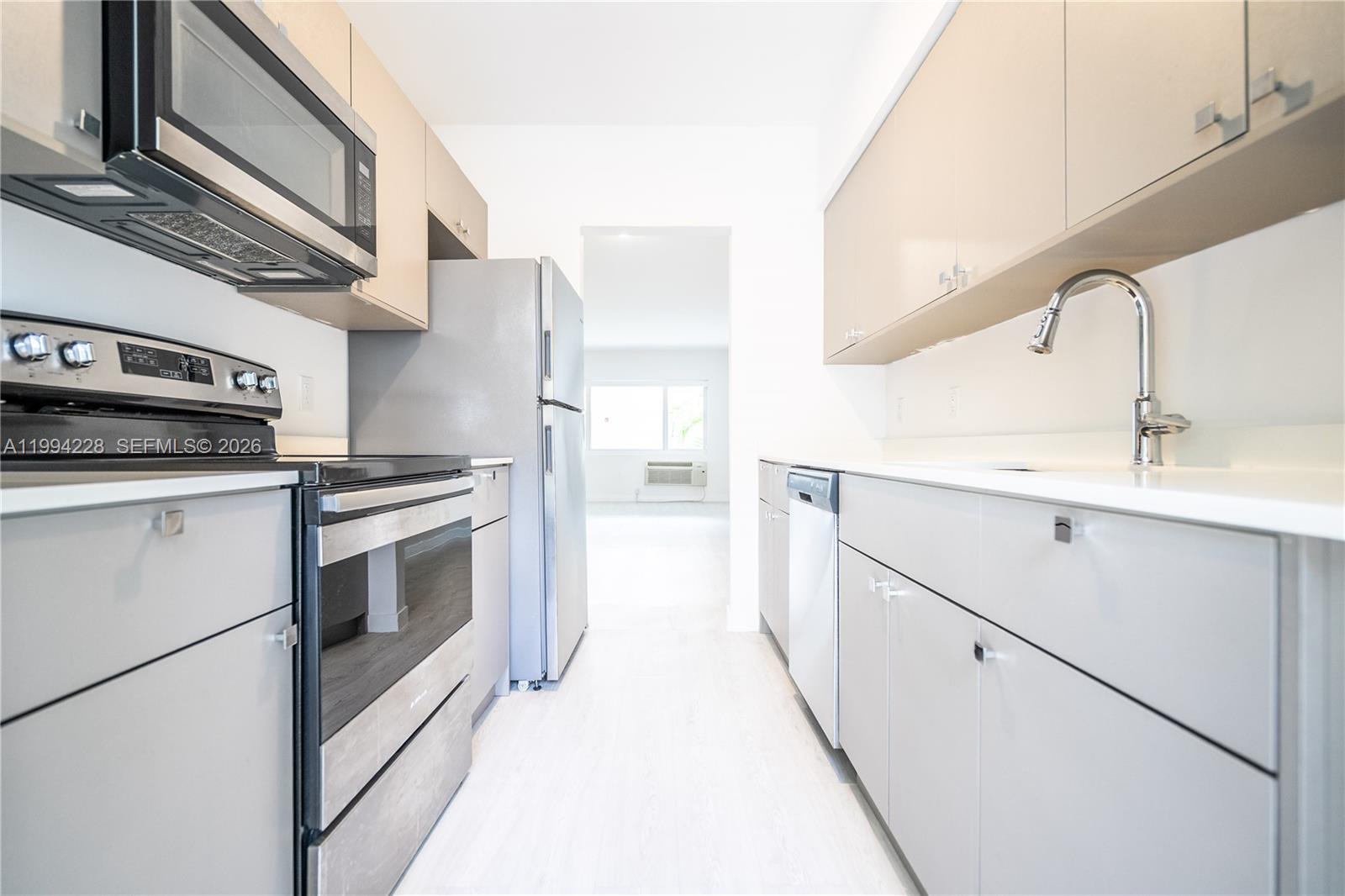 BAY HARBOR ISLAND - Residential Lease