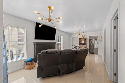 3151 NW 59th St Miami FL 33142