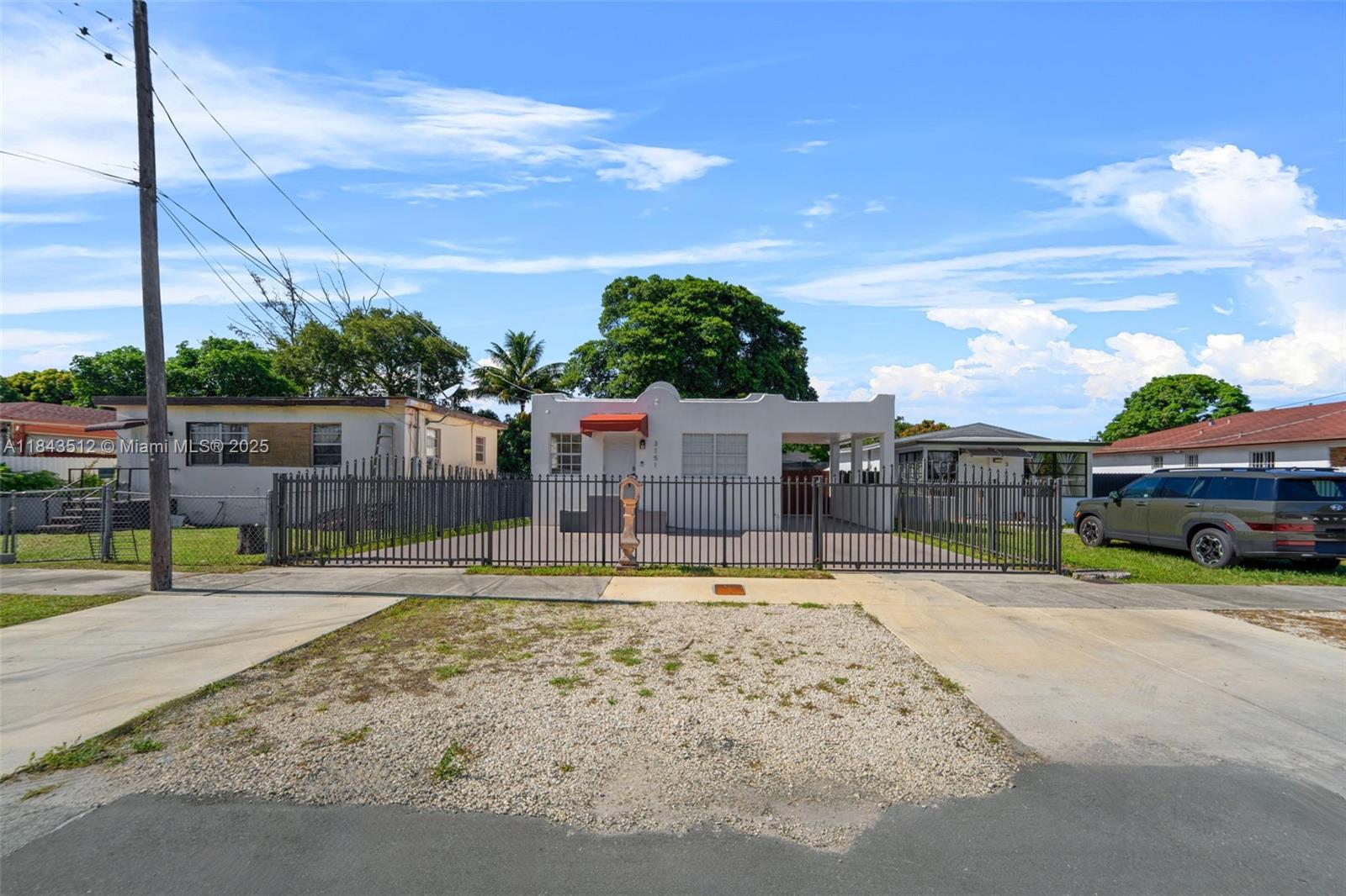 HIALEAH HEIGHTS - Residential