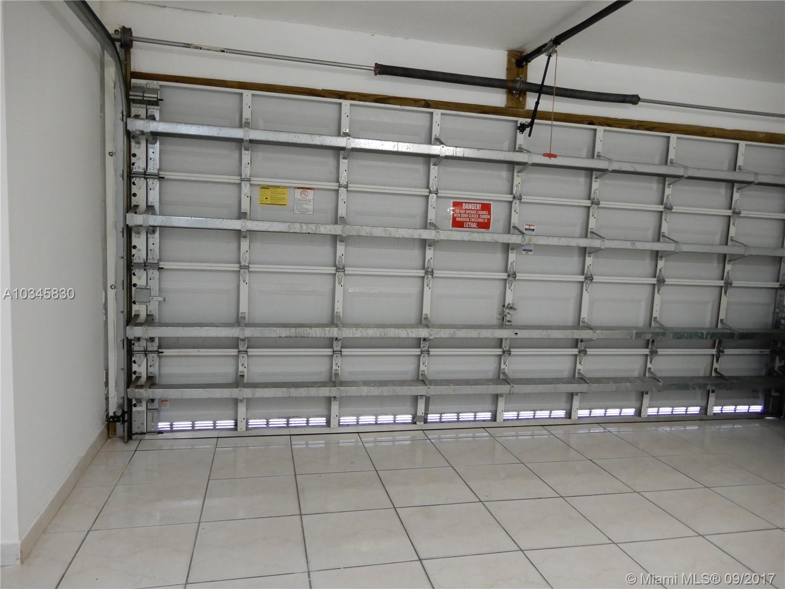 SHORES-CALUSA - Residential Lease