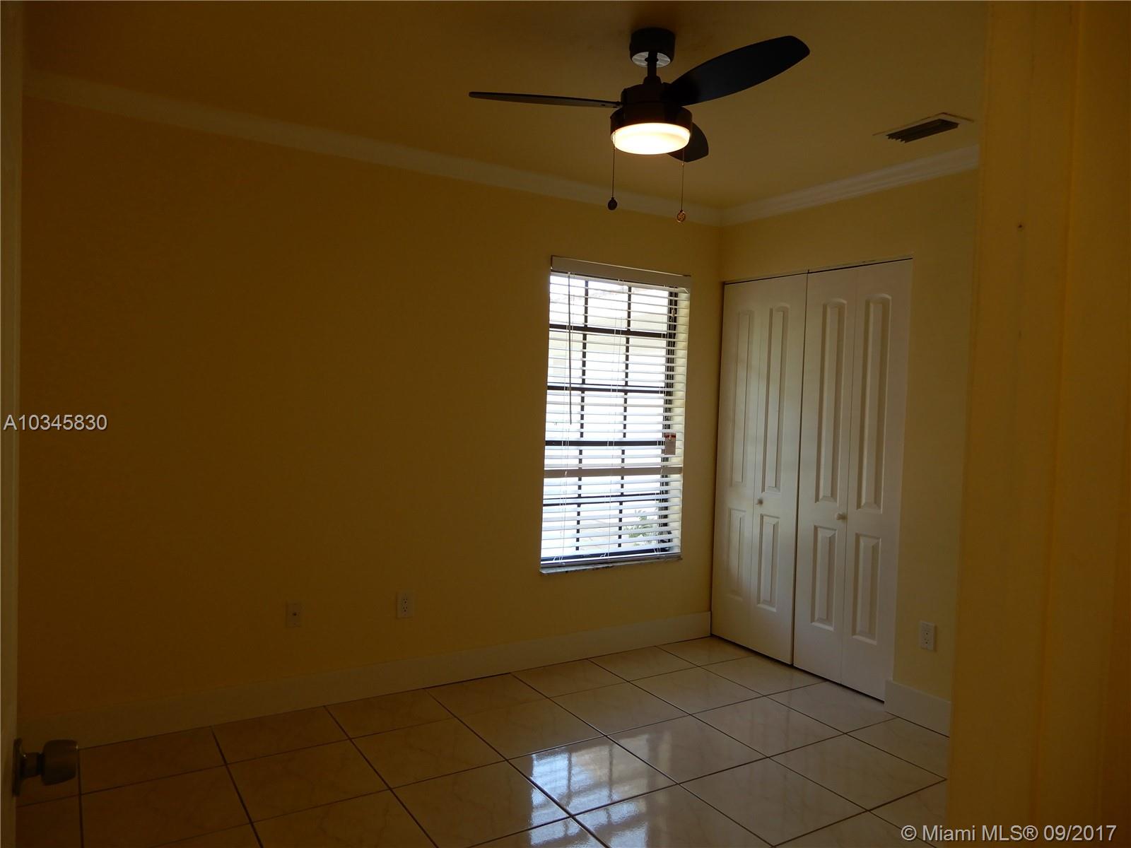 SHORES-CALUSA - Residential Lease