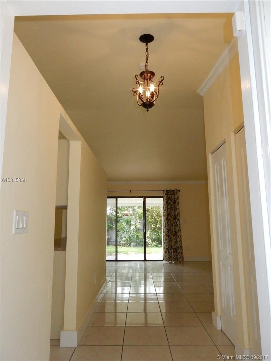 SHORES-CALUSA - Residential Lease