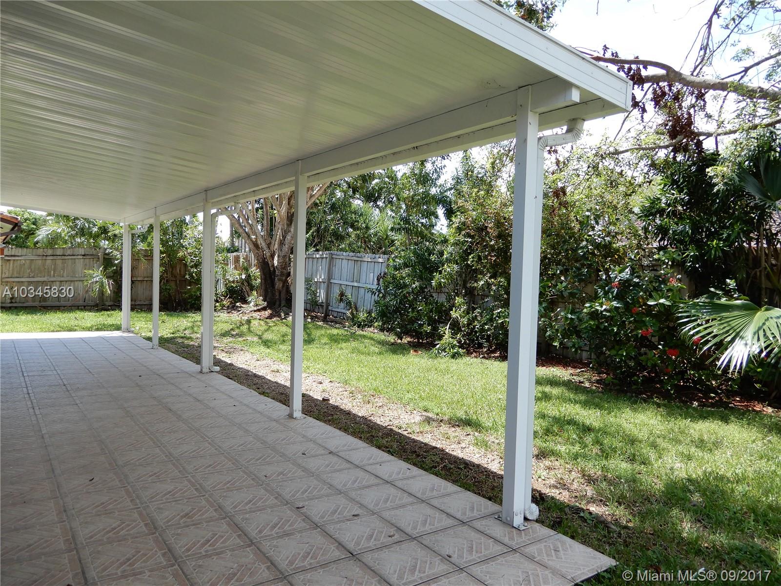 SHORES-CALUSA - Residential Lease