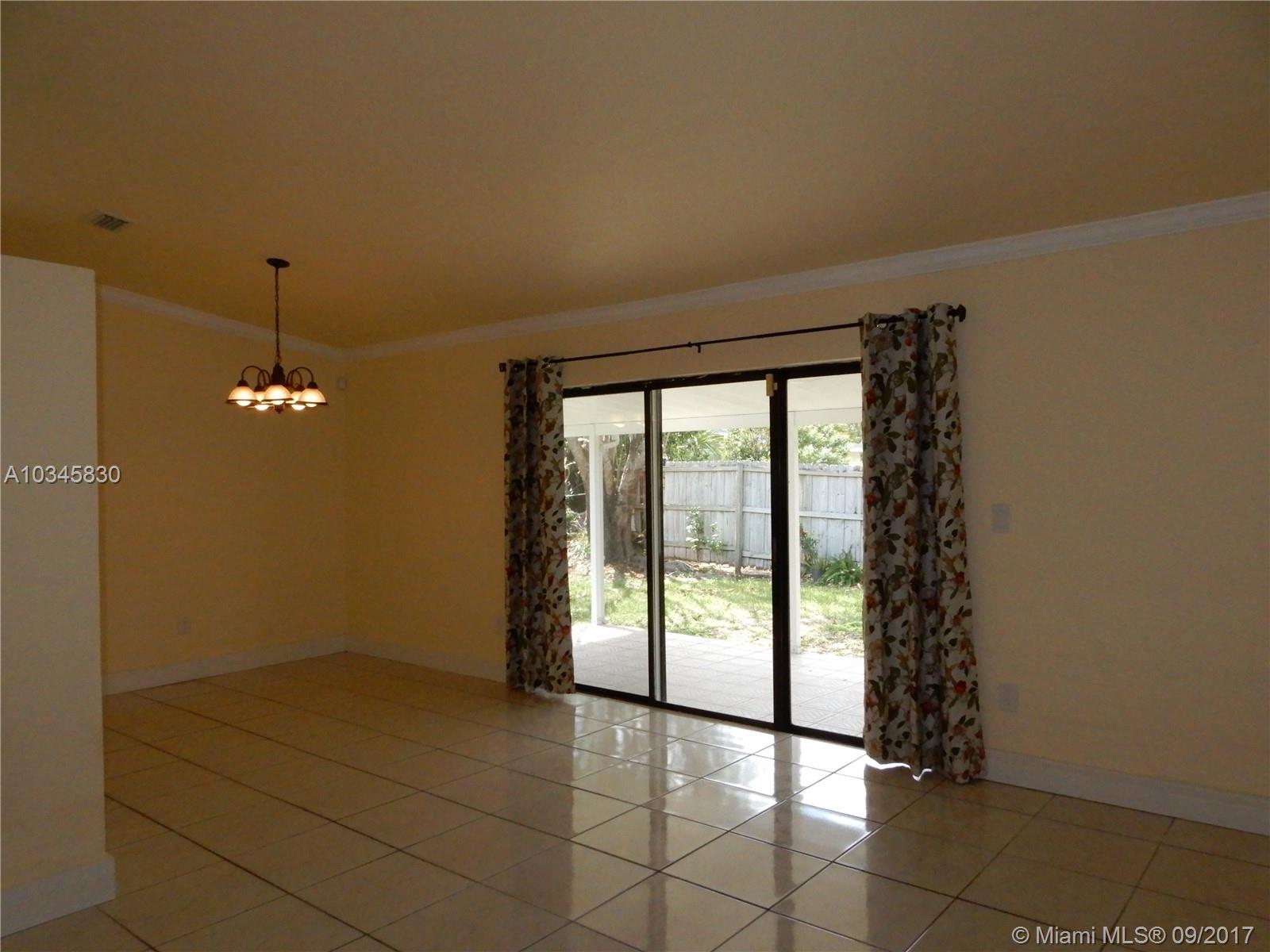 SHORES-CALUSA - Residential Lease