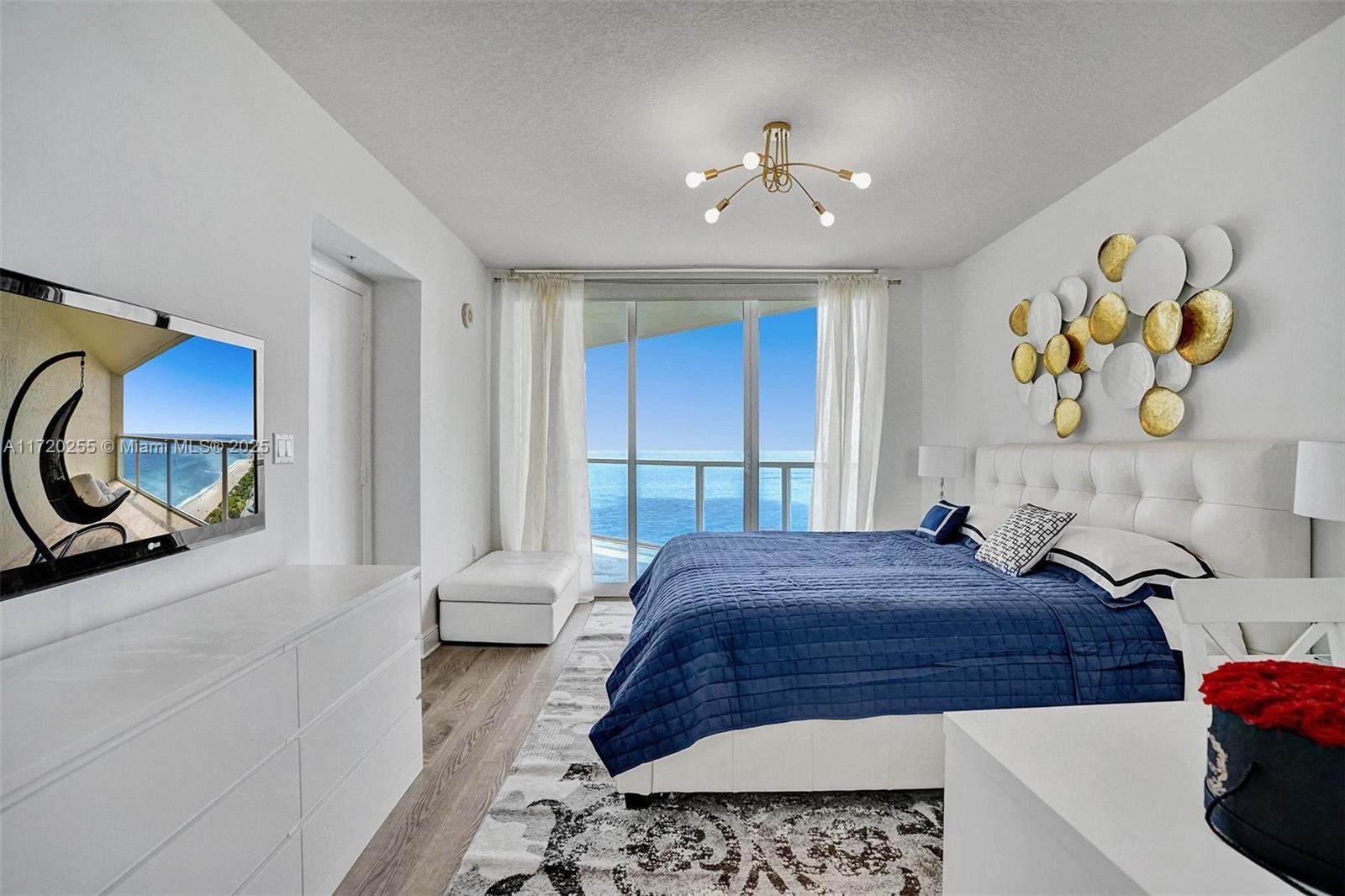 LA PERLA CONDO - Residential