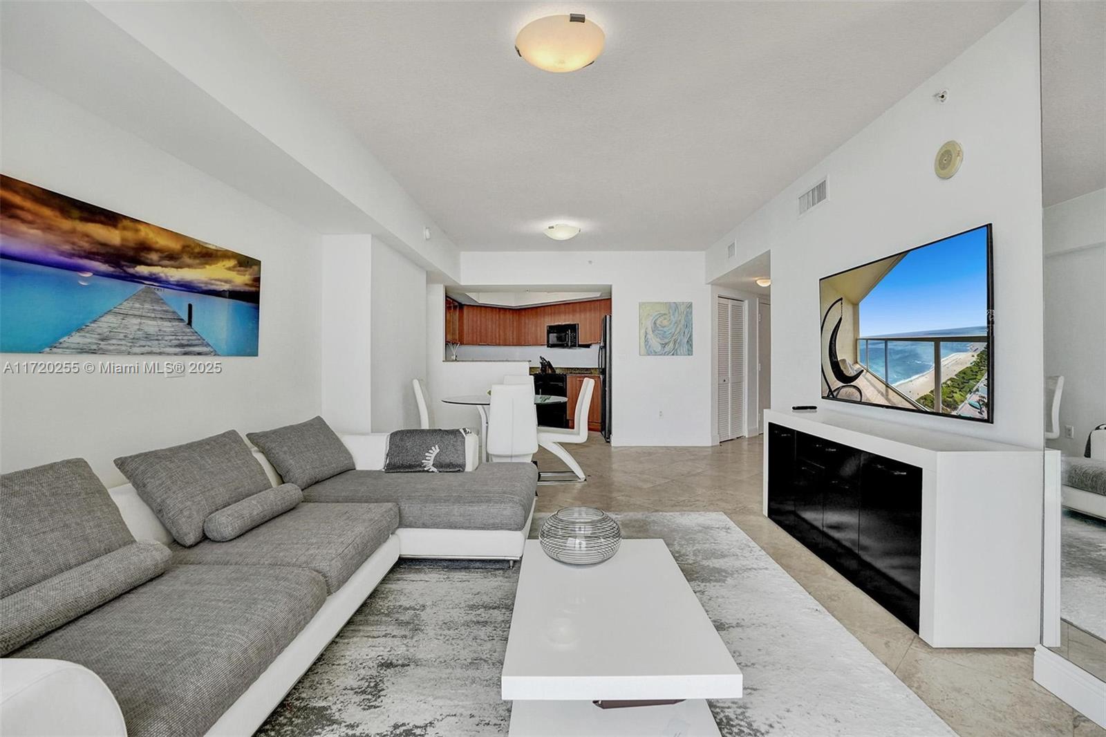 LA PERLA CONDO - Residential