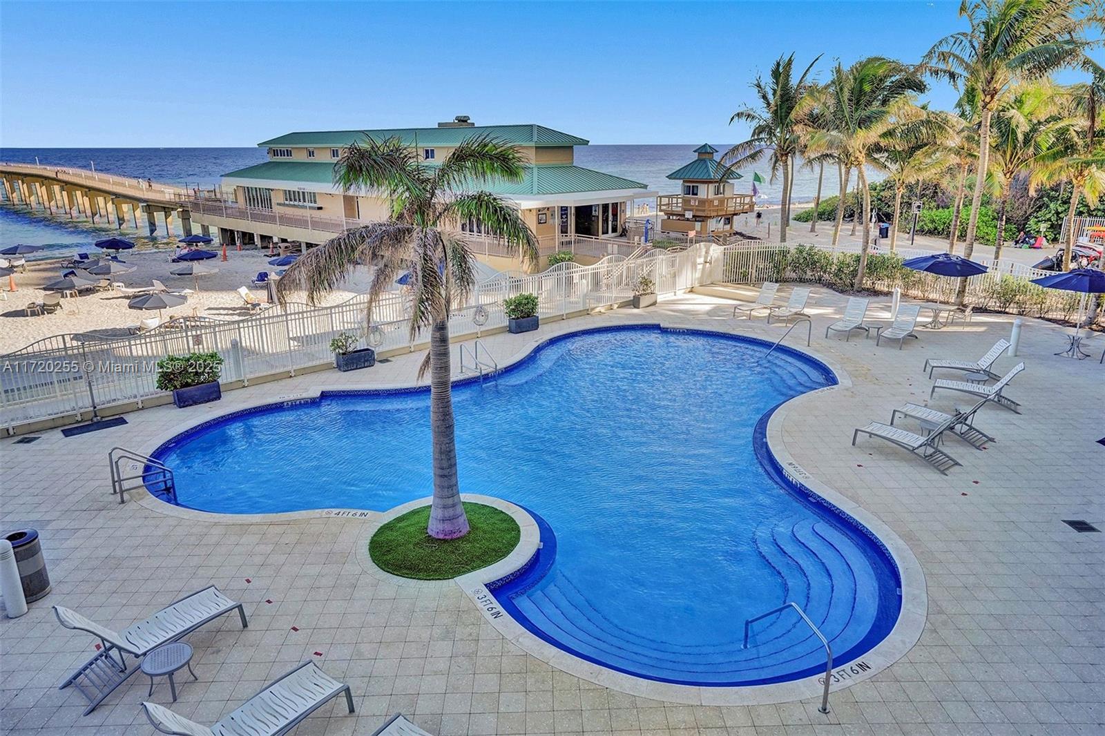 LA PERLA CONDO - Residential