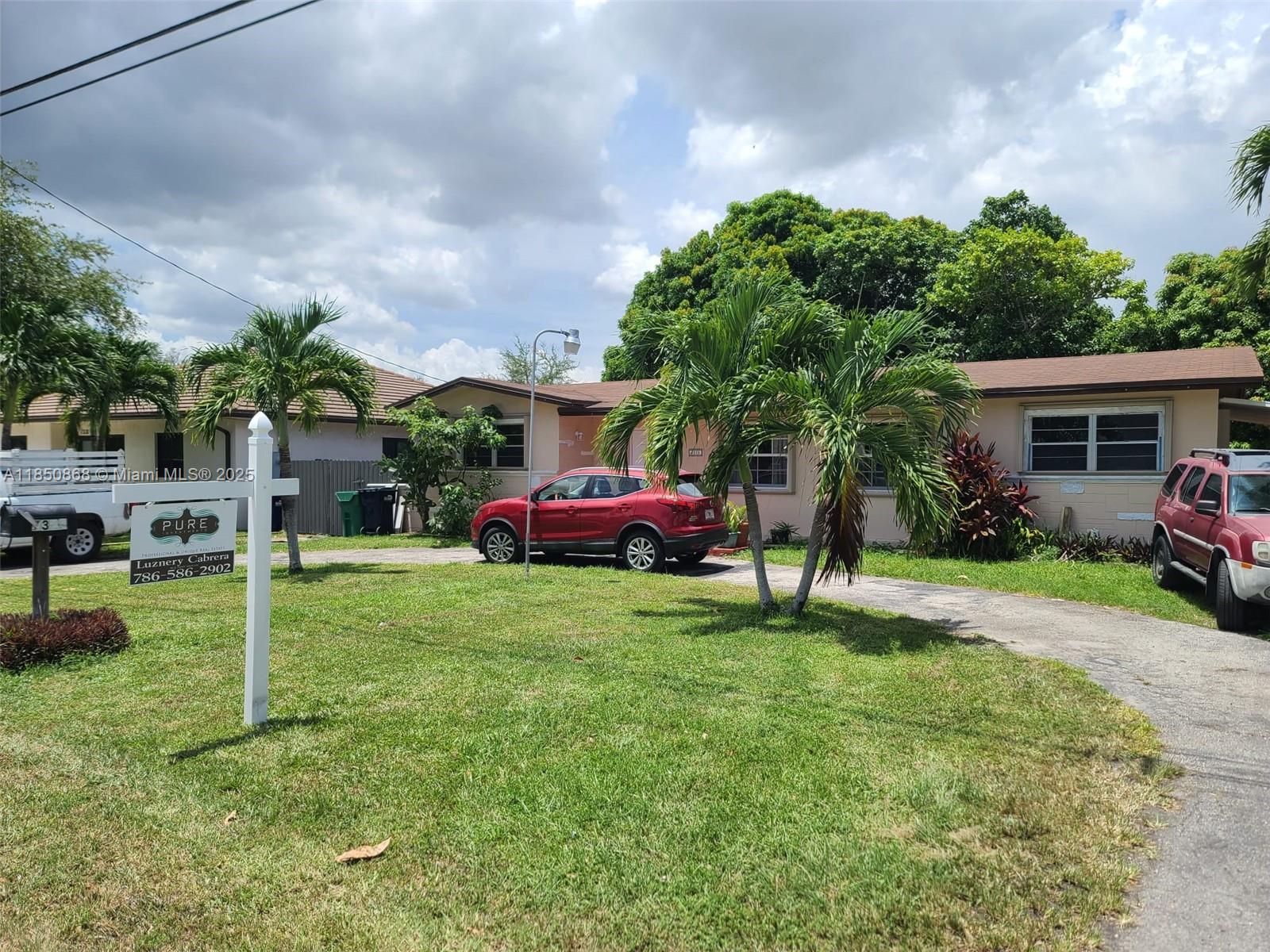 LOCATION..OPPORTUNITY all in one! This diamond in the rough is waiting for that right buyer. Centrally located near EVERYTHING, this 4/2 bath sits on a huge 9k plus square ft lot with ample room for whatever your client’s heart desires. An in-law quarters provides endless possibilities for that extended family. No need to worry about a roof anytime soon, this one is 2017 and if cooling is a concern well a 2018 Trane 4 ton fits the bill. Sellers are MOTIVATED so bring all offers! Possible seller concession with the right offer.