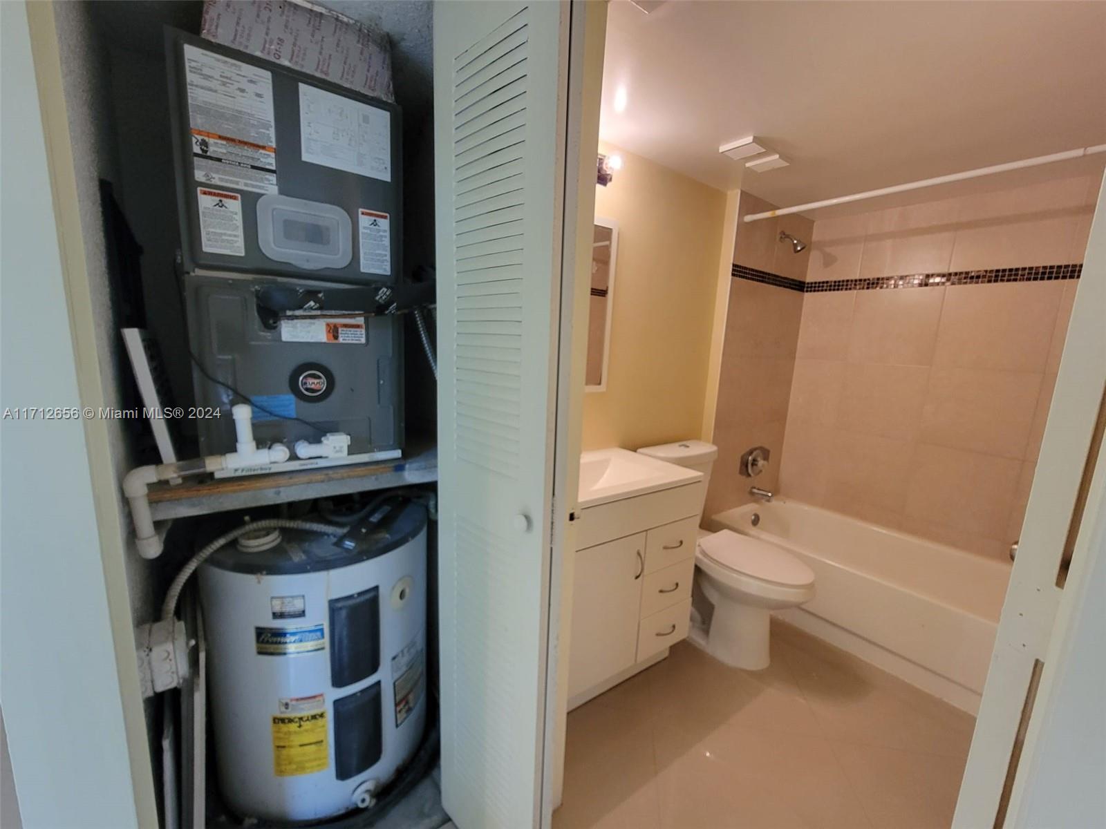 GRAND OASIS CONDO - Residential