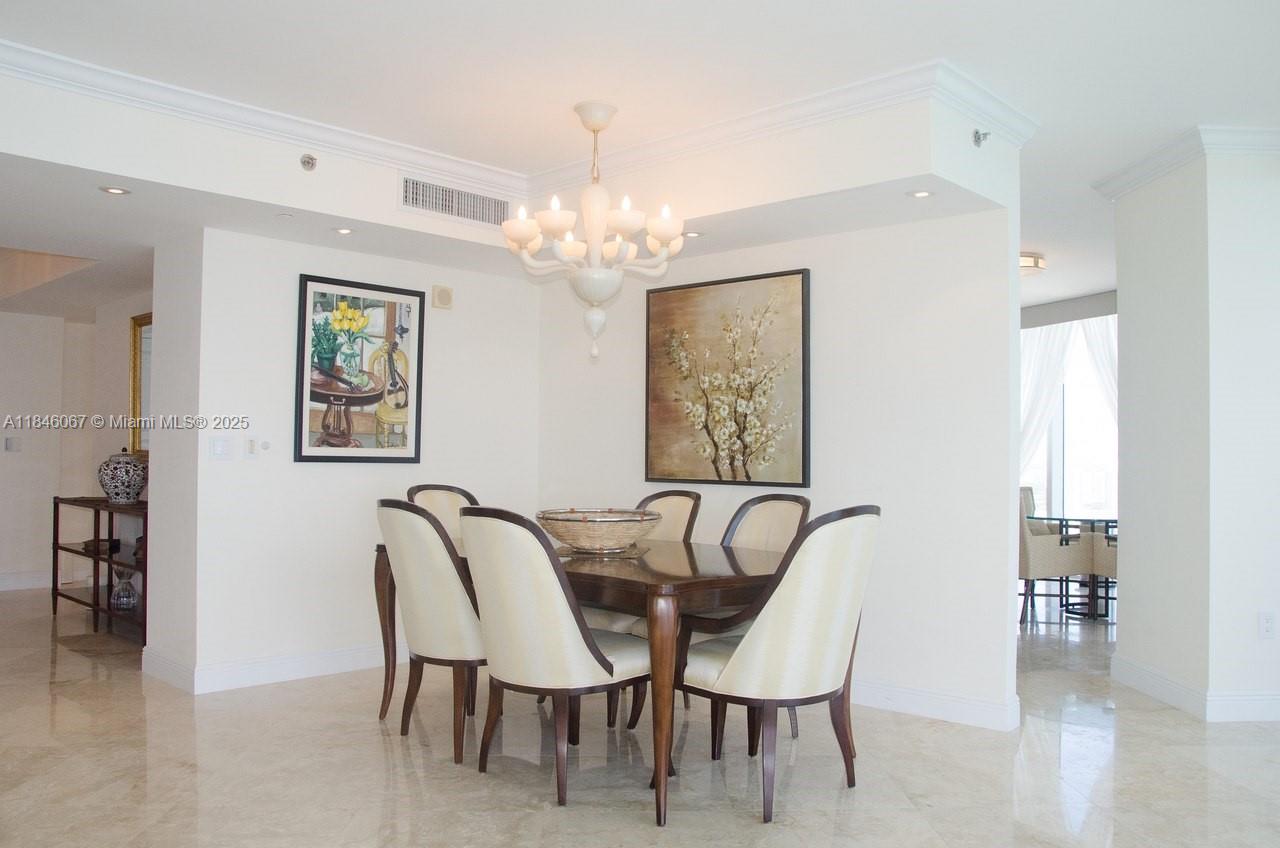 17201 Collins Ave 3801