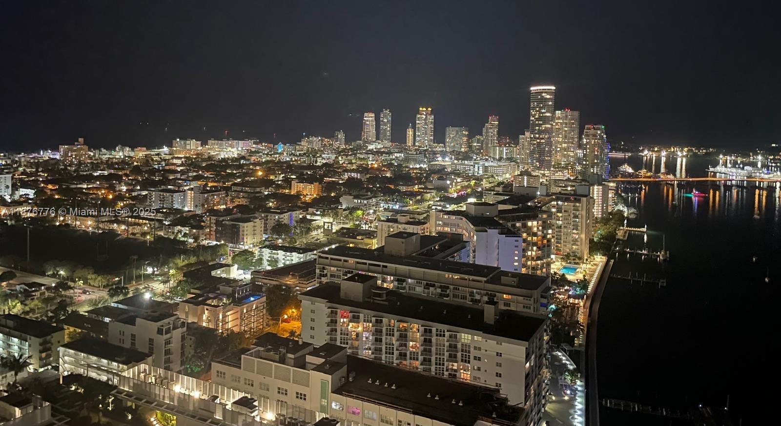 THE WAVERLY AT SOUTH BEAC - Residential