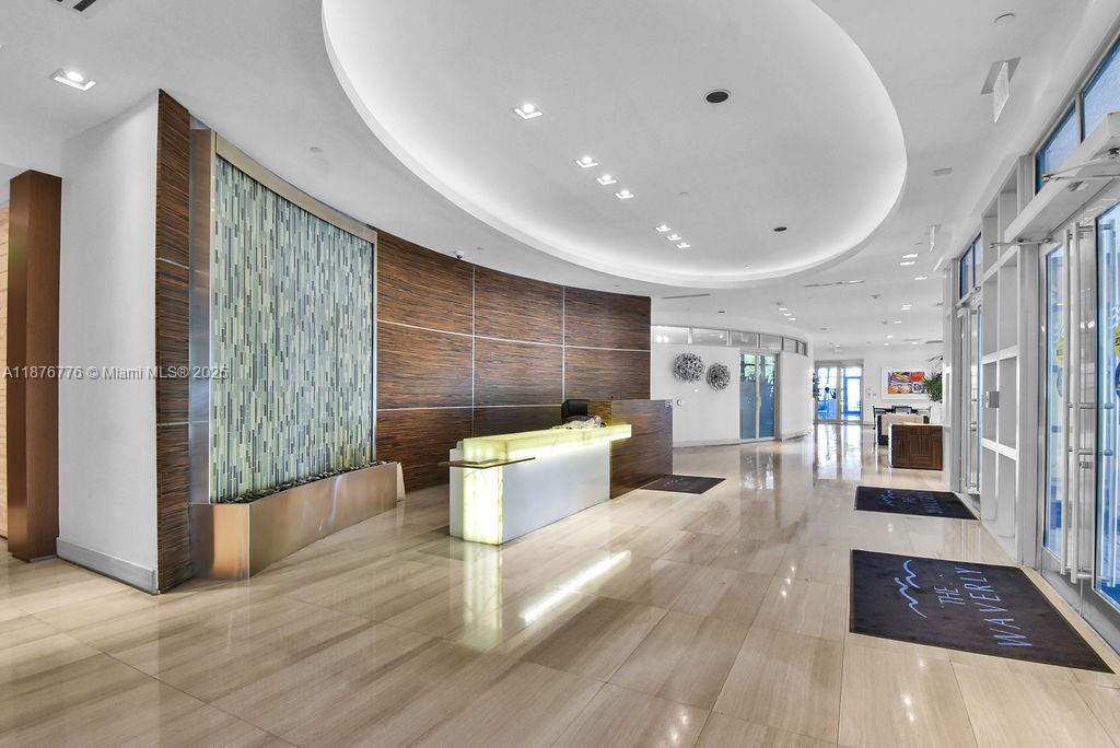 THE WAVERLY AT SOUTH BEAC - Residential