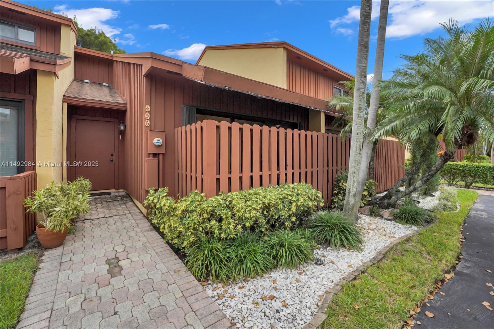 SANDPIPER BAY - Residential