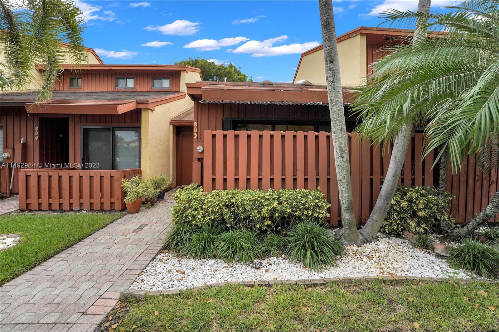 SANDPIPER BAY - Residential