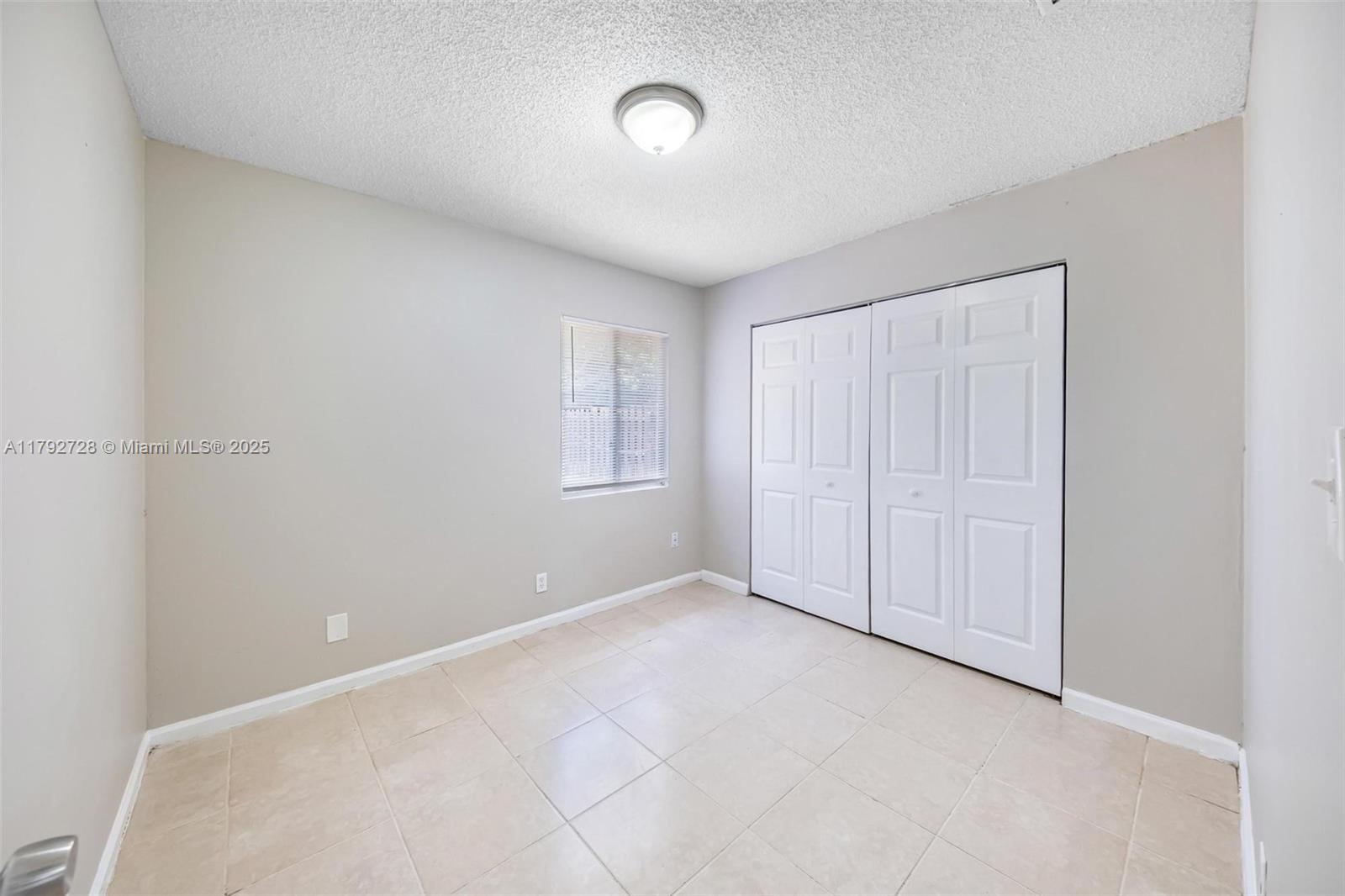 1251 SW 73rd Ave