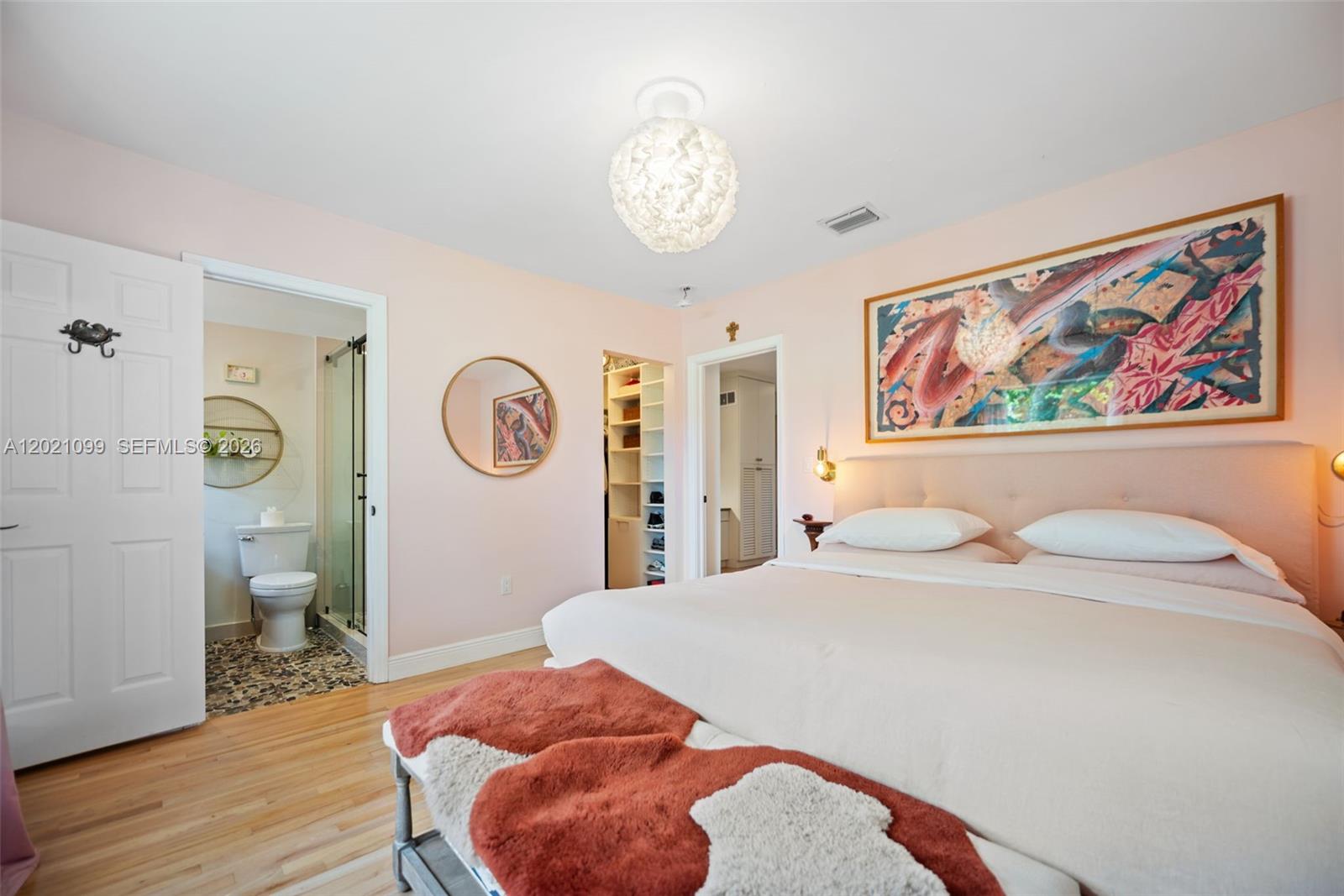 COUNTRY CLUB ESTATES SEC - Residential