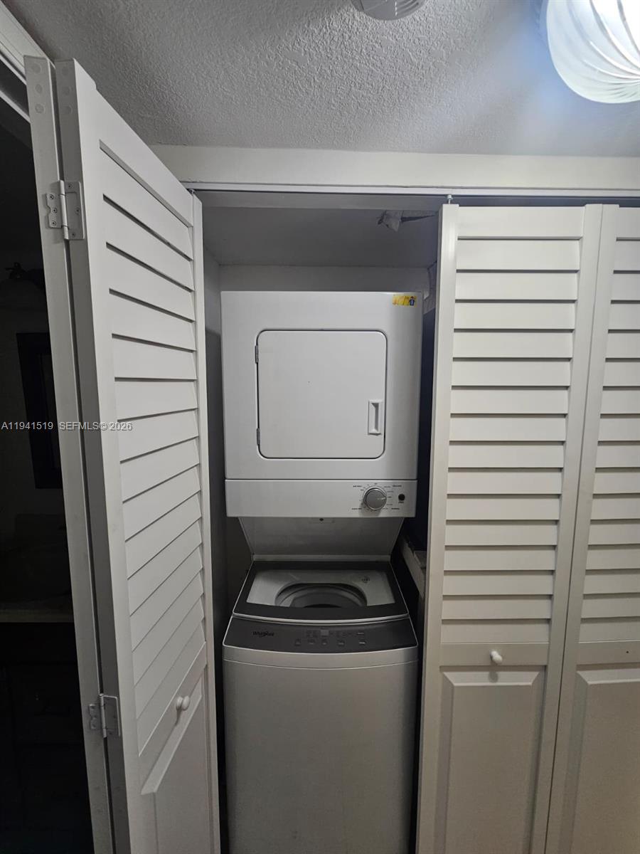 JACARANDA HEIGHTS CONDO - Residential