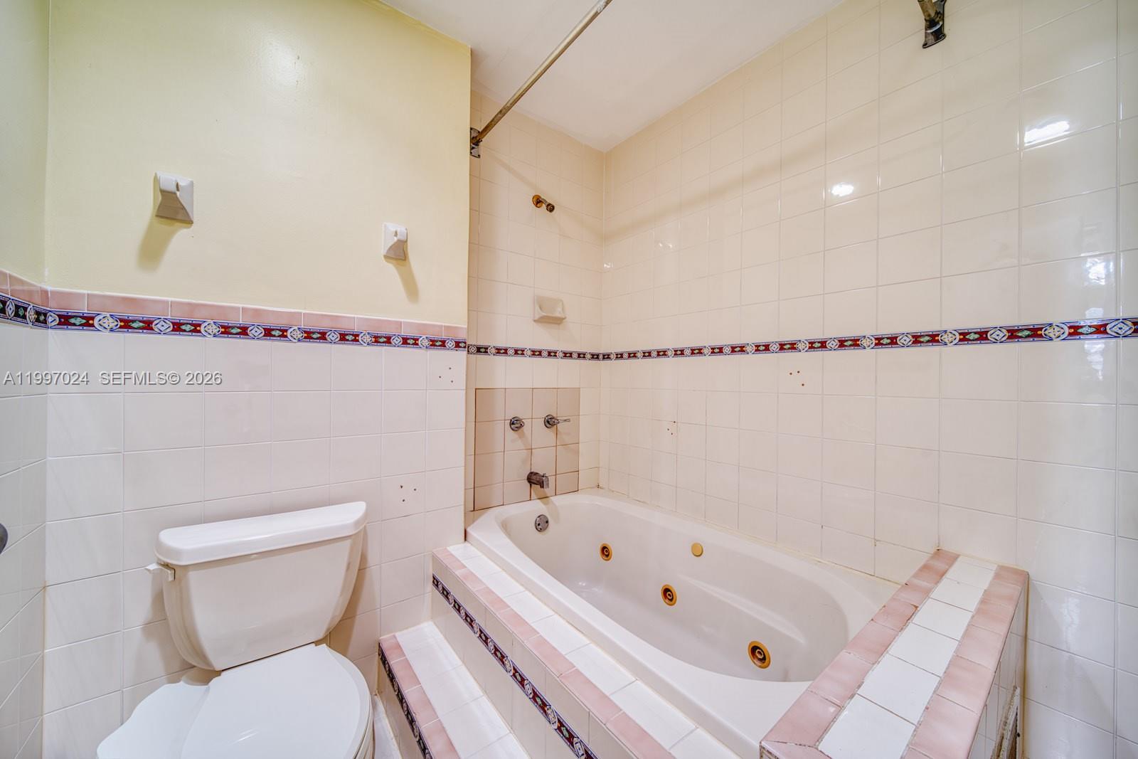 CORAL PK EST SEC 6 - Residential