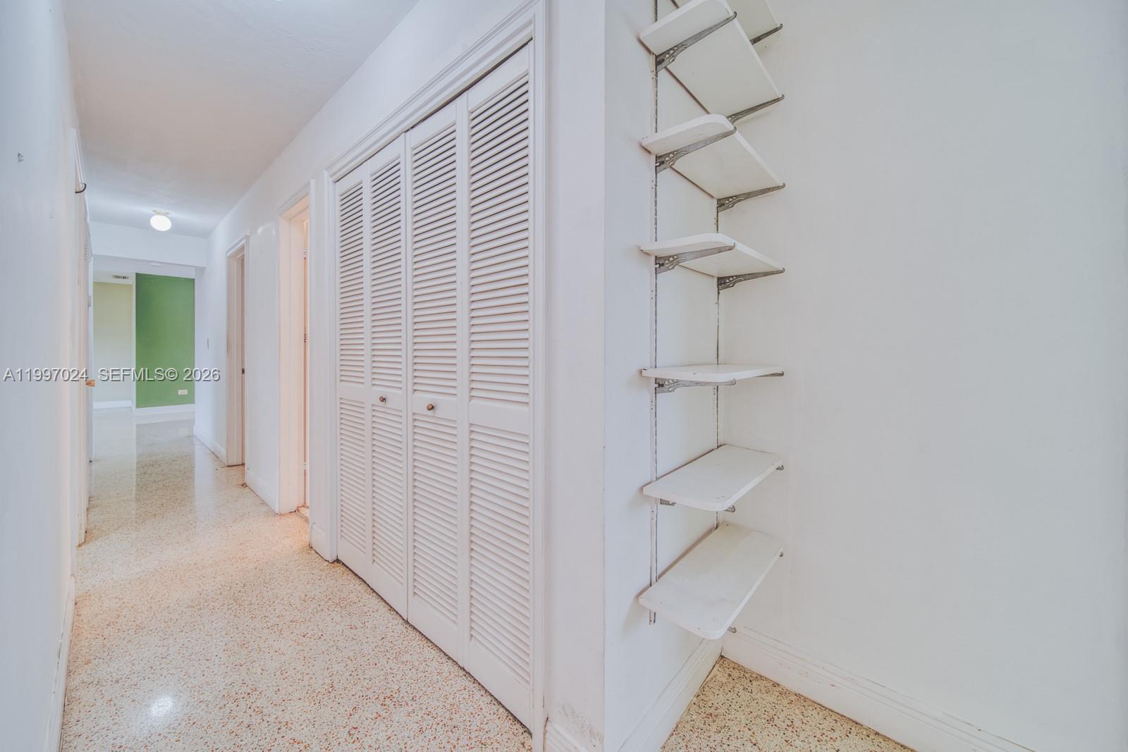 CORAL PK EST SEC 6 - Residential