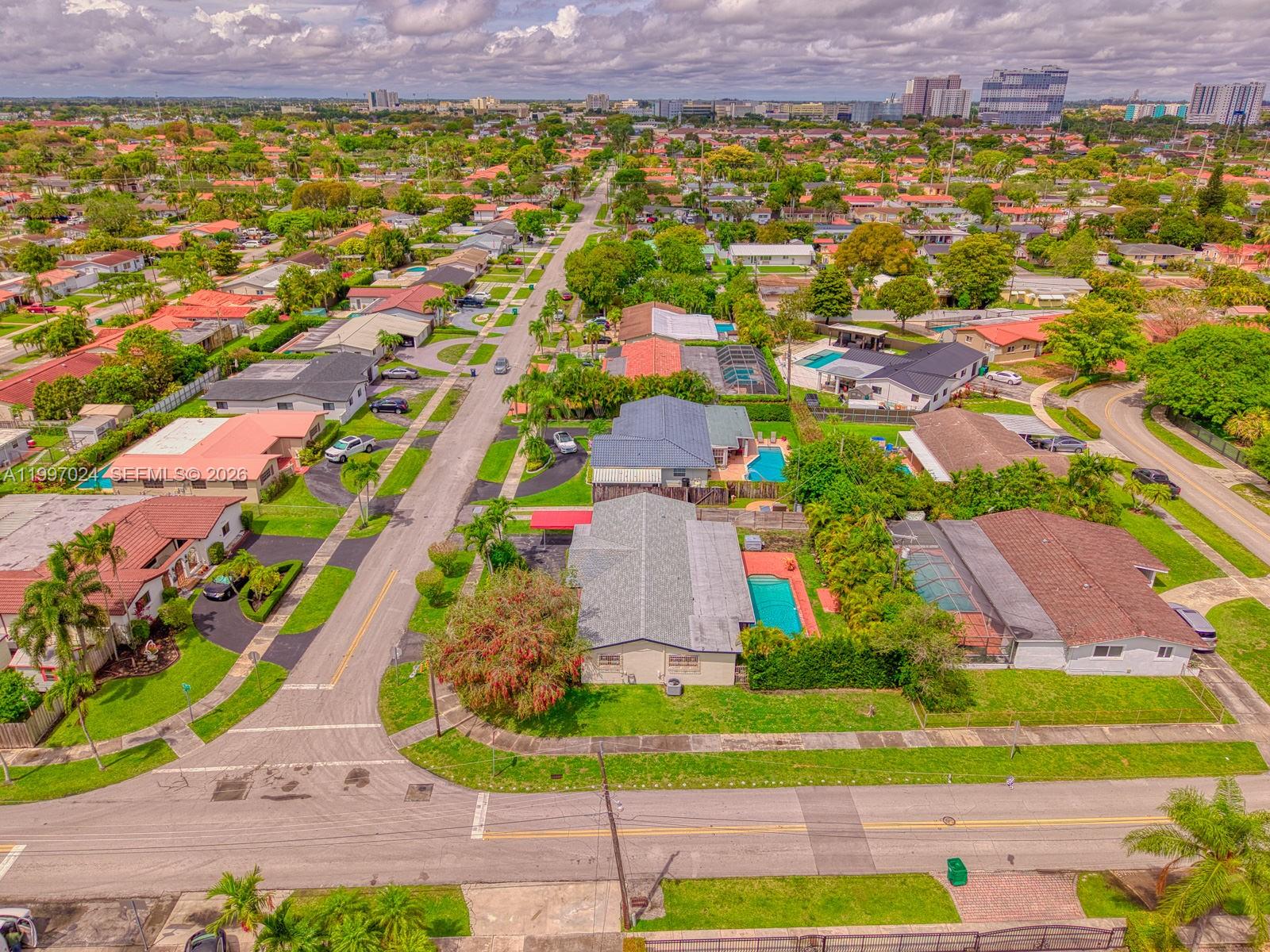 CORAL PK EST SEC 6 - Residential