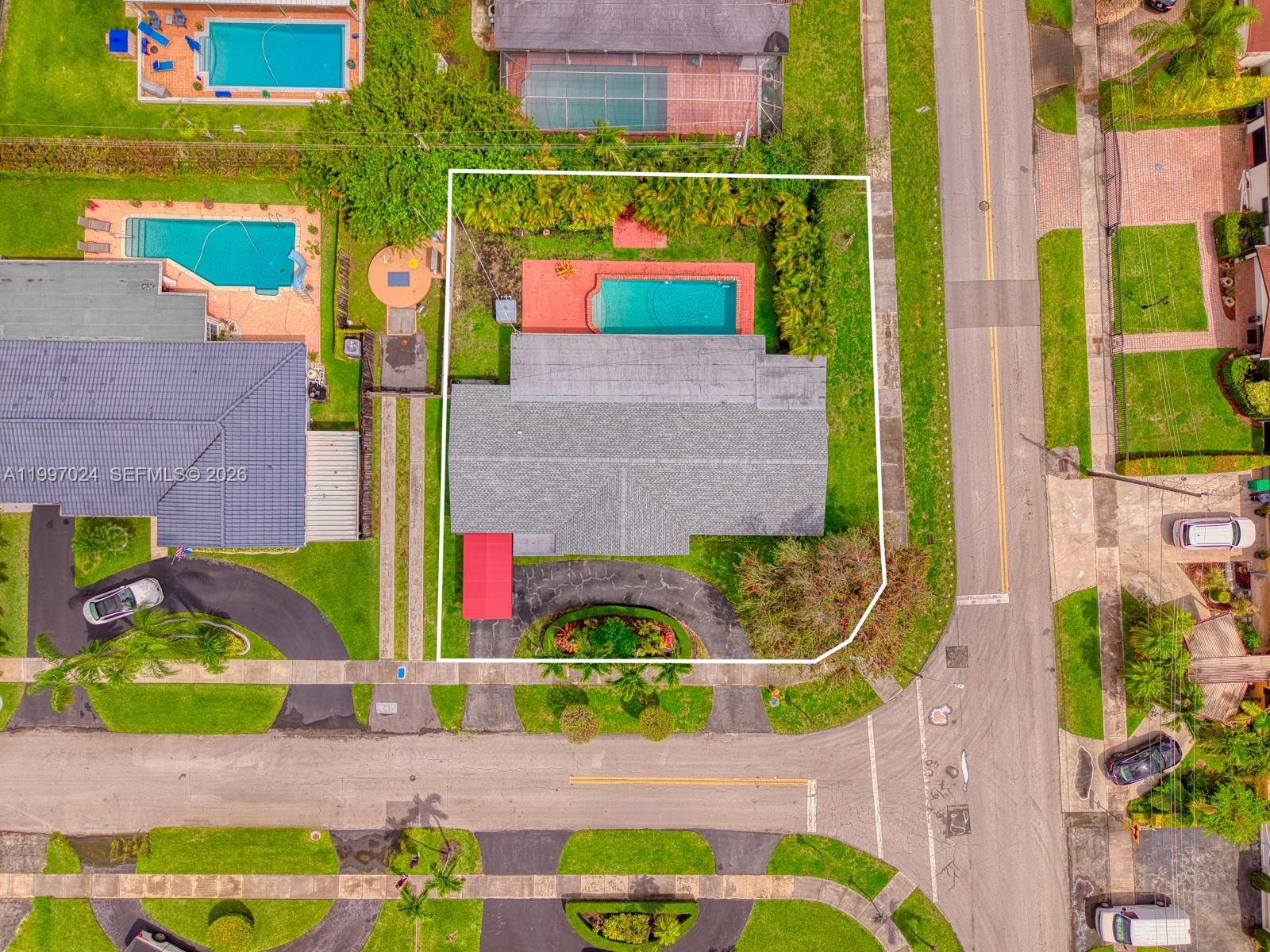 CORAL PK EST SEC 6 - Residential