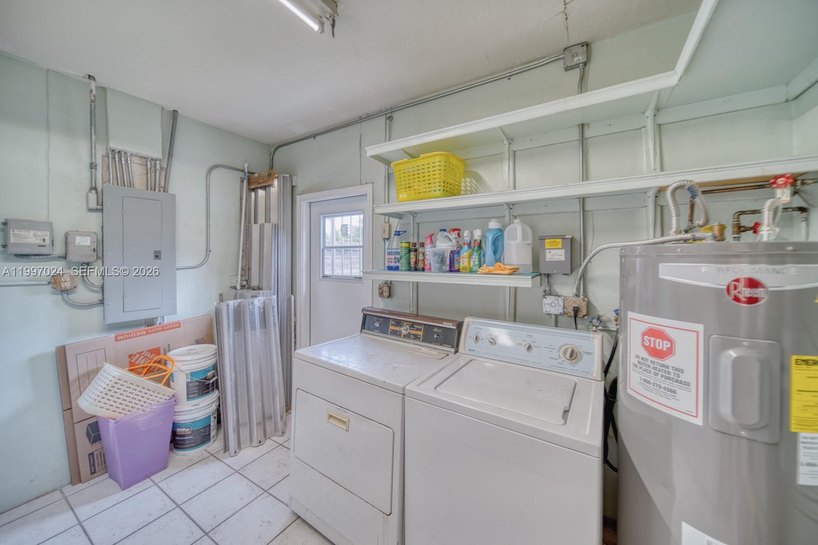 CORAL PK EST SEC 6 - Residential