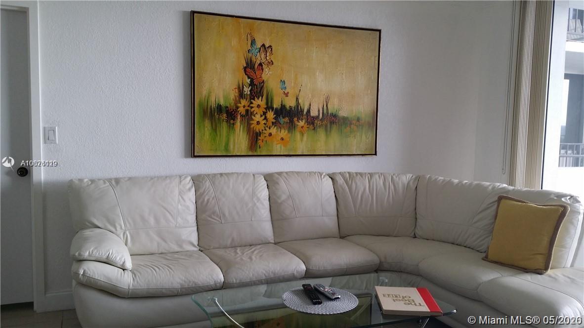 PARKER PLAZA ESTATES COND - Residential