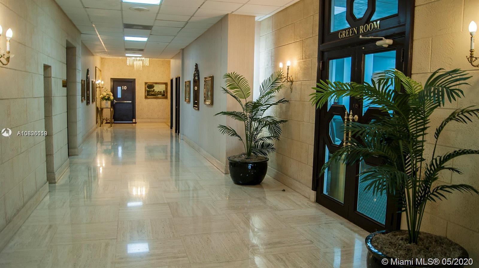 PARKER PLAZA ESTATES COND - Residential