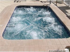 PARKER PLAZA ESTATES COND - Residential