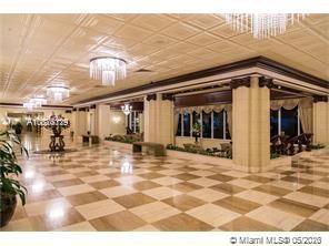 PARKER PLAZA ESTATES COND - Residential