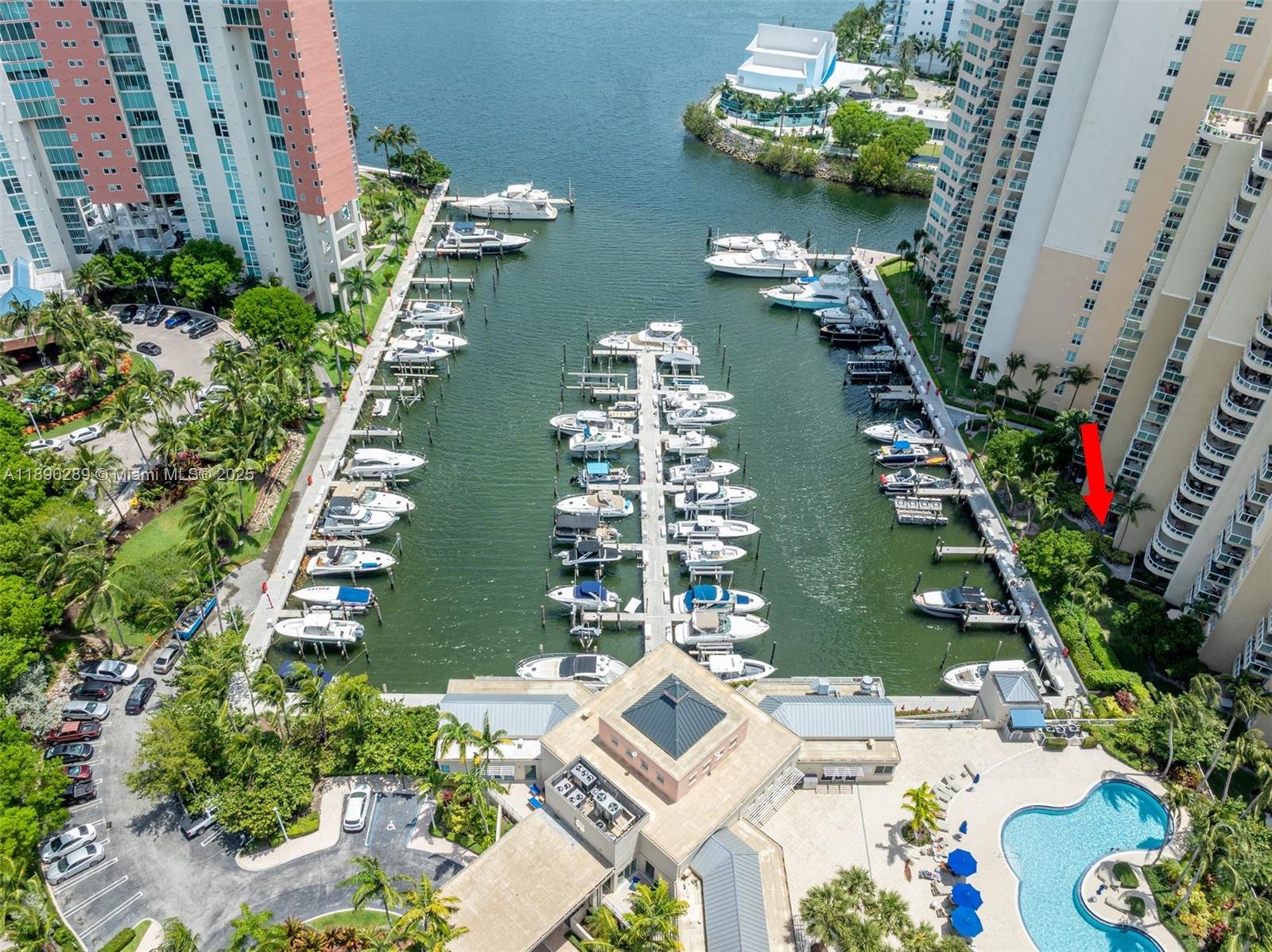 AVENTURA MARINA ONE - Residential