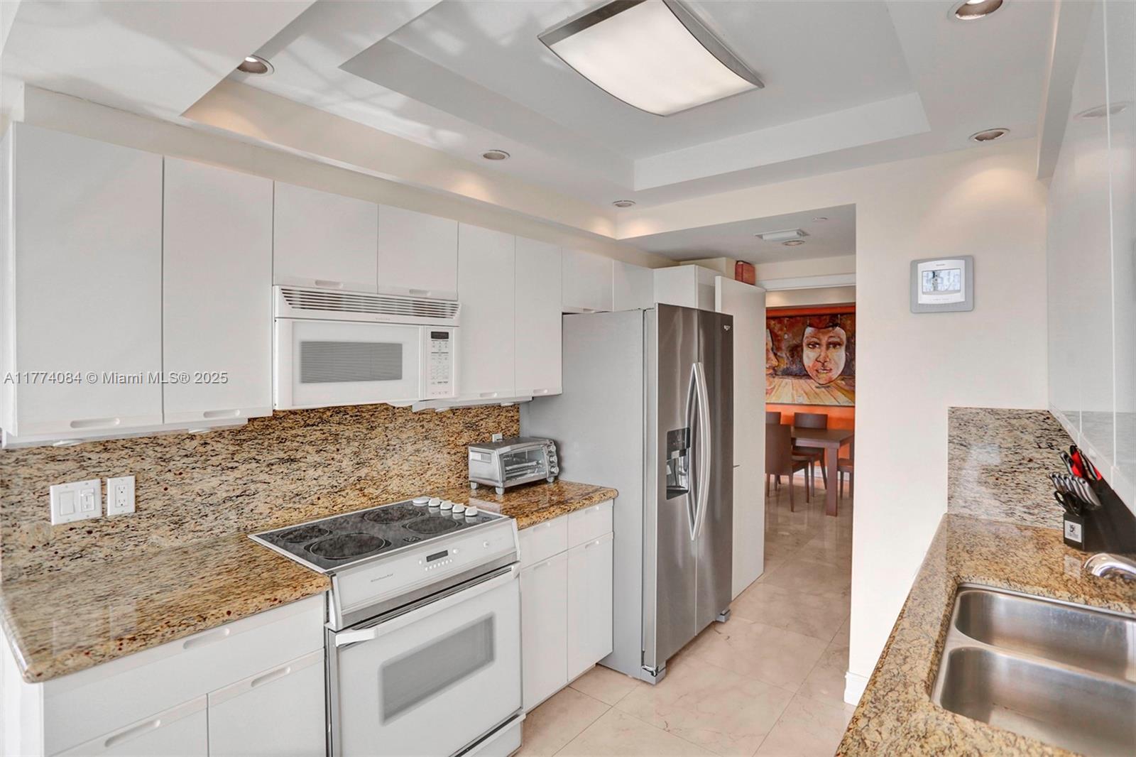 ¤2000 ISL BLVD WILLIAMS IS - Residential