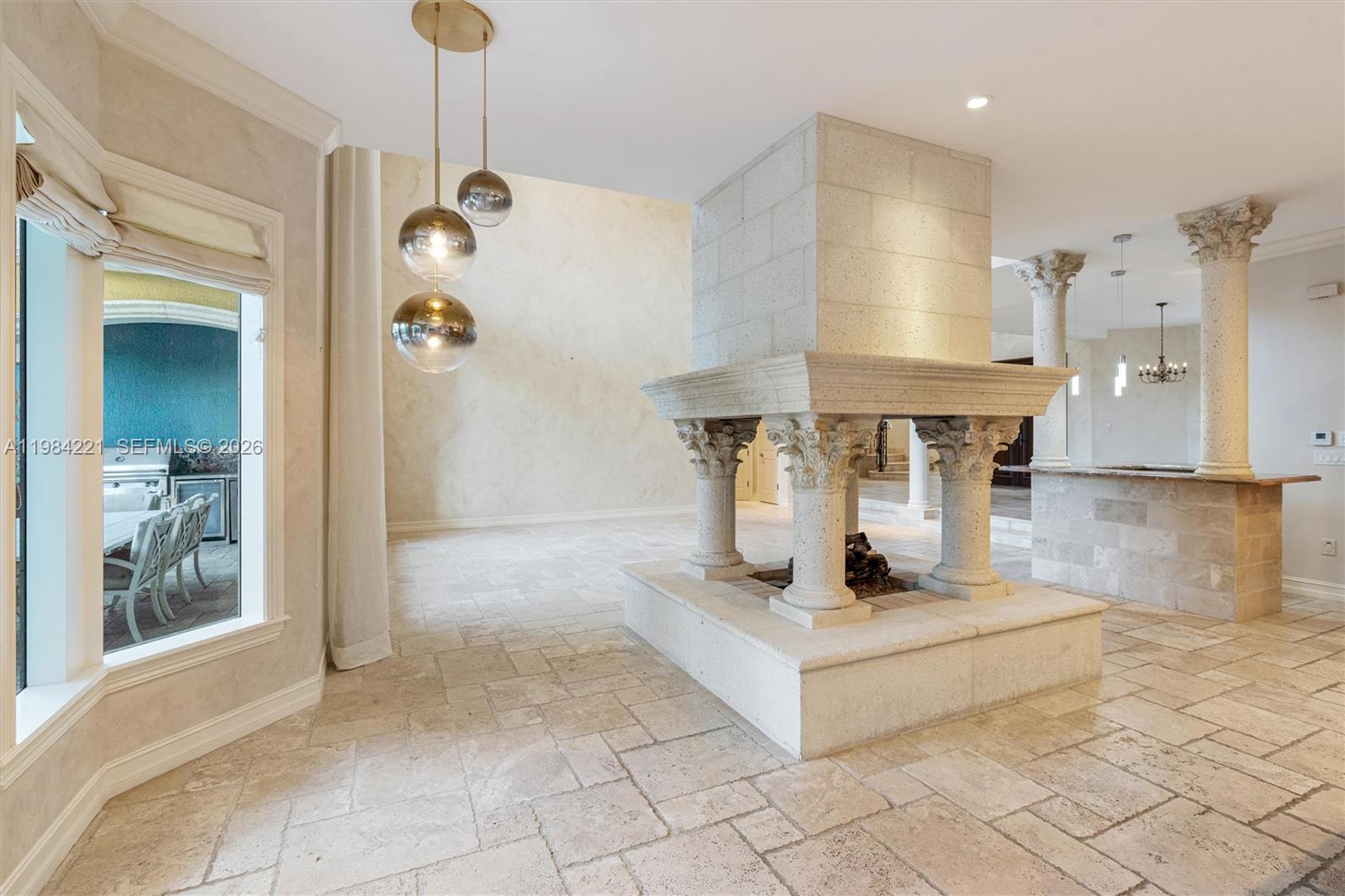 RIO VISTA ISLES - Residential