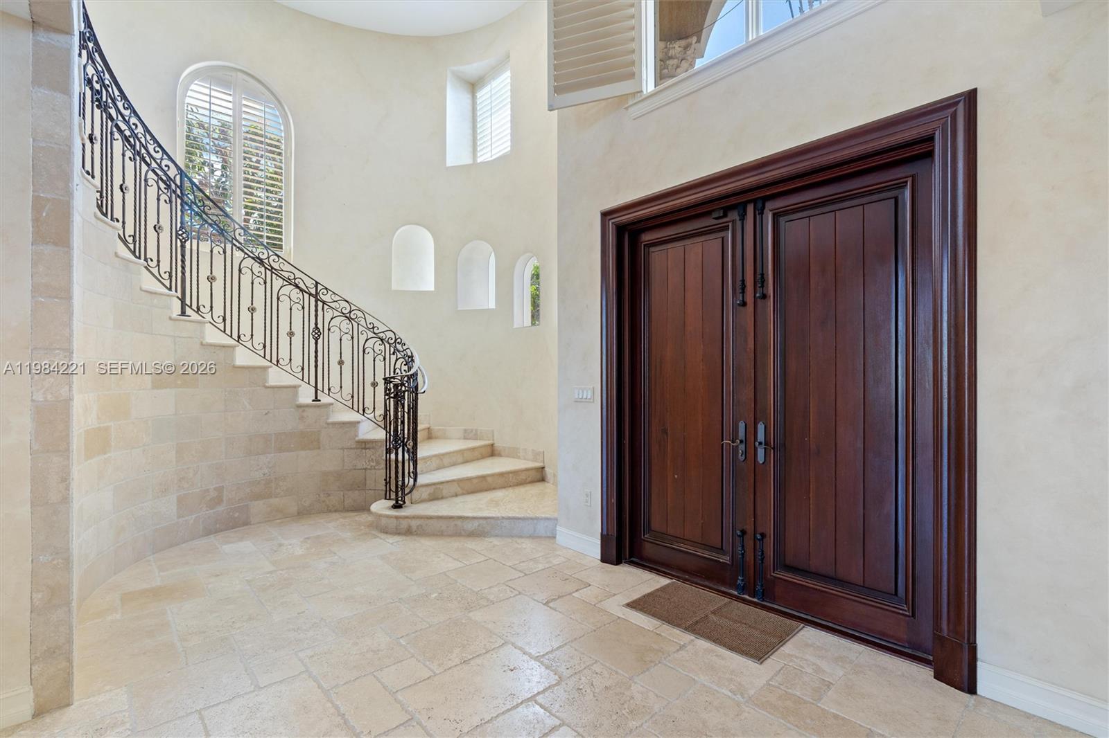 RIO VISTA ISLES - Residential