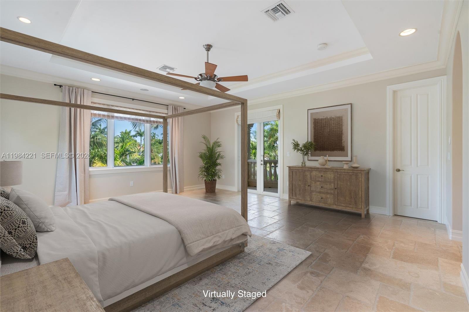 RIO VISTA ISLES - Residential