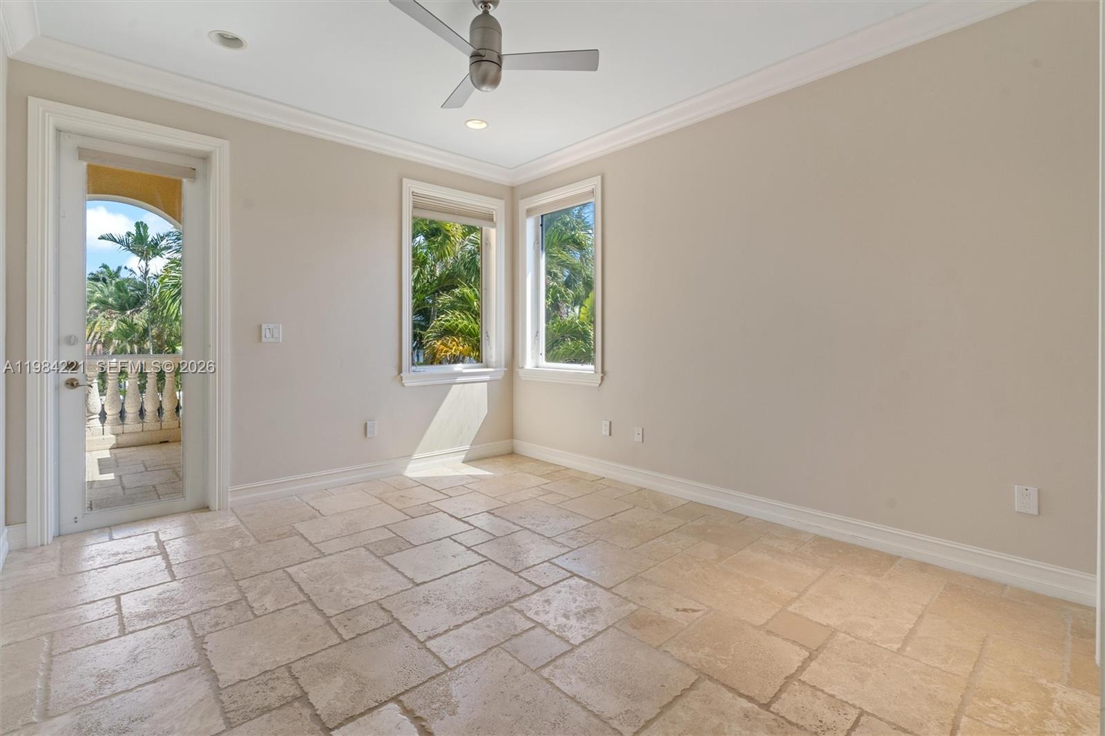 RIO VISTA ISLES - Residential