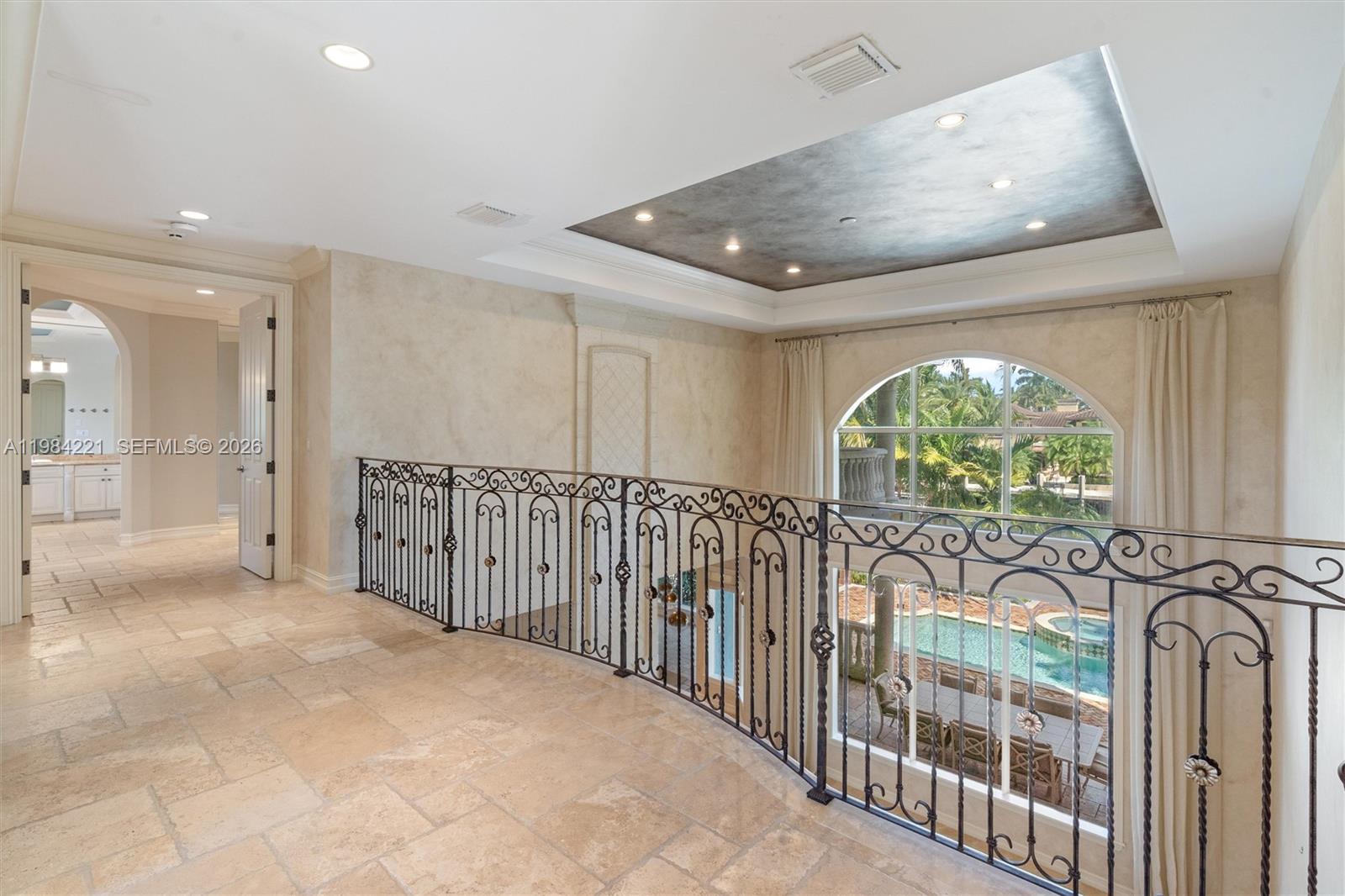 RIO VISTA ISLES - Residential