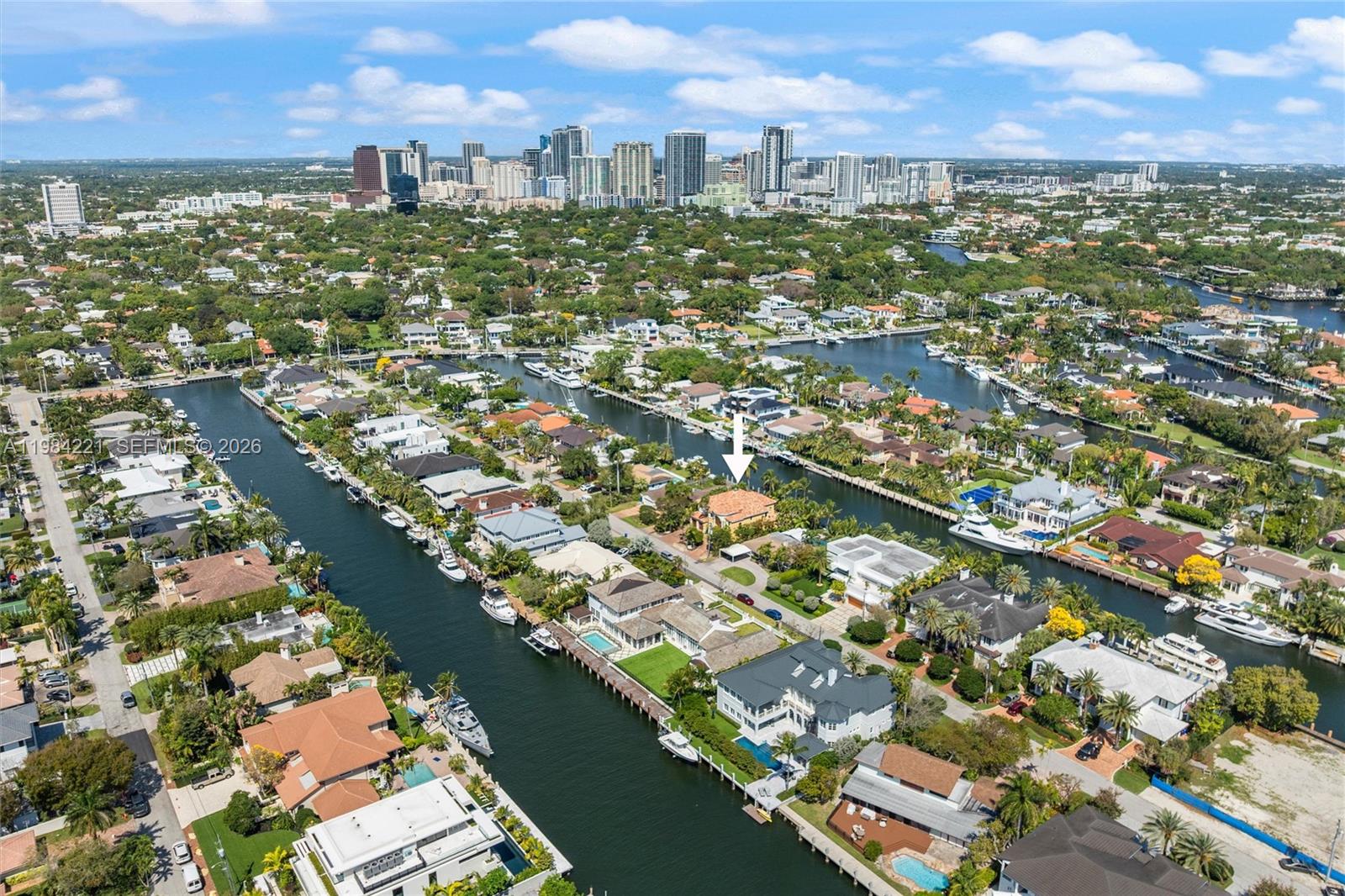 RIO VISTA ISLES - Residential