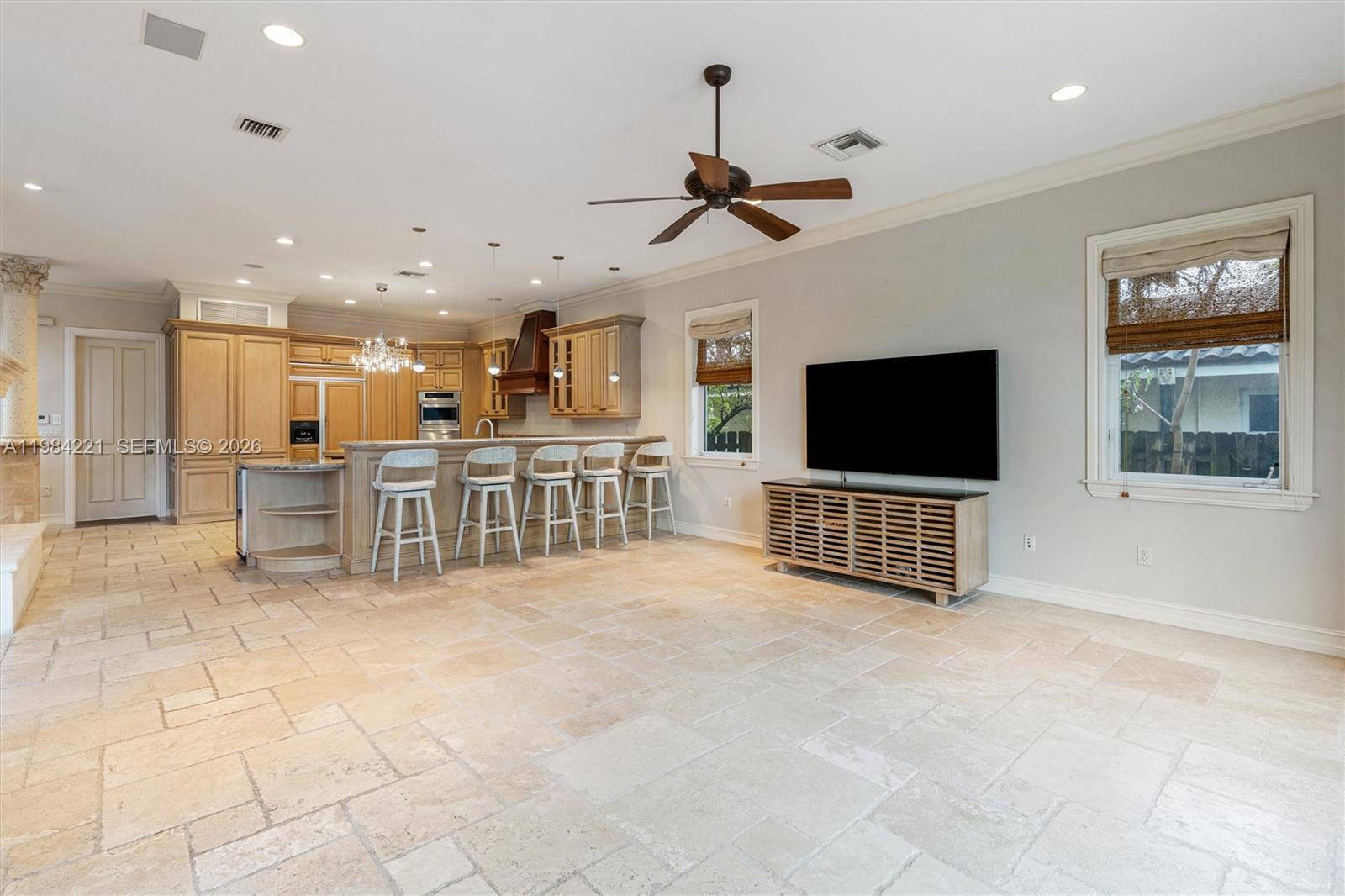 RIO VISTA ISLES - Residential