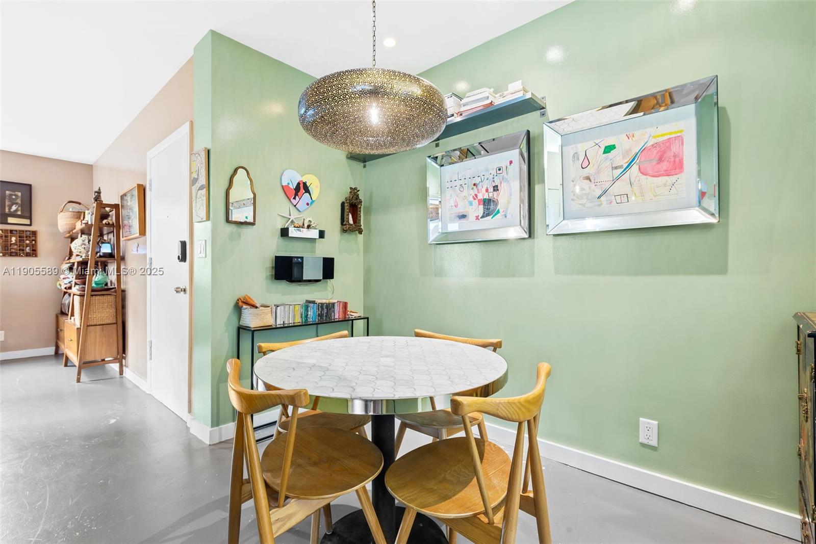 821 JEFFERSON CONDO - Residential