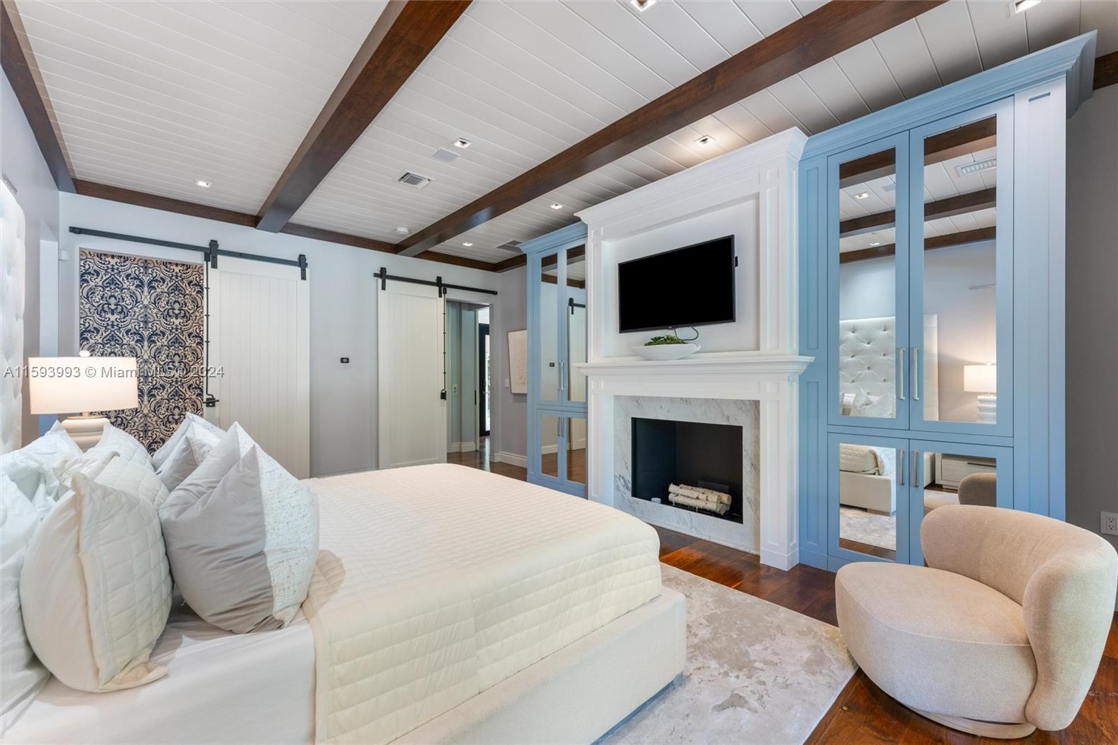 HELMS COUNTRY ESTATES RE- - Residential