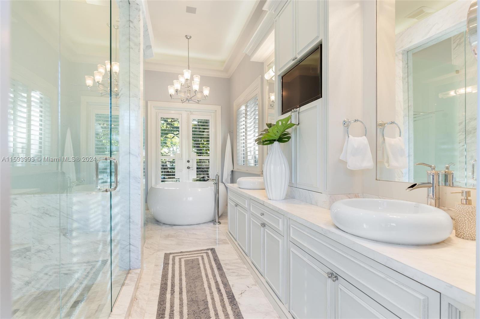 HELMS COUNTRY ESTATES RE- - Residential