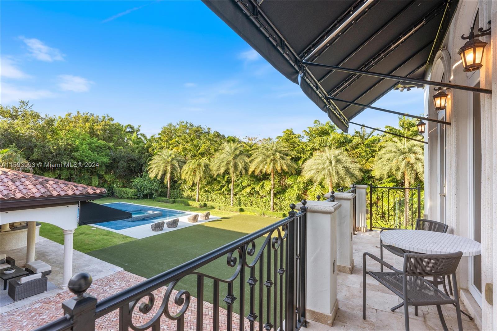 HELMS COUNTRY ESTATES RE- - Residential