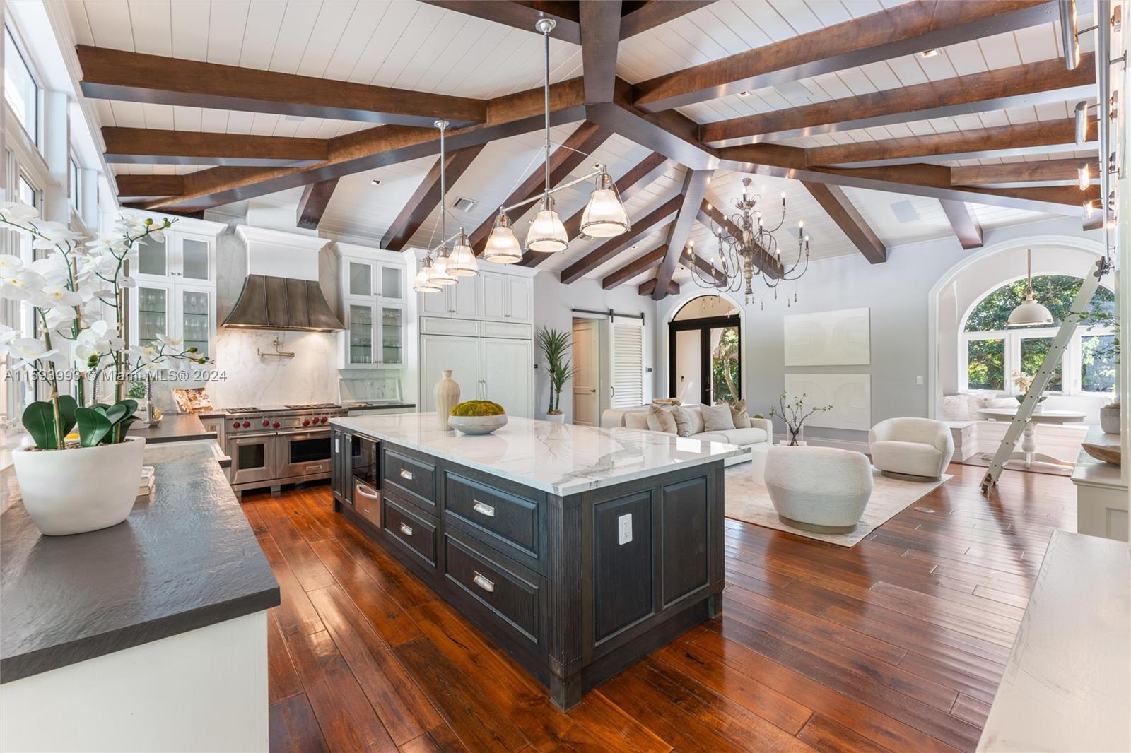 HELMS COUNTRY ESTATES RE- - Residential