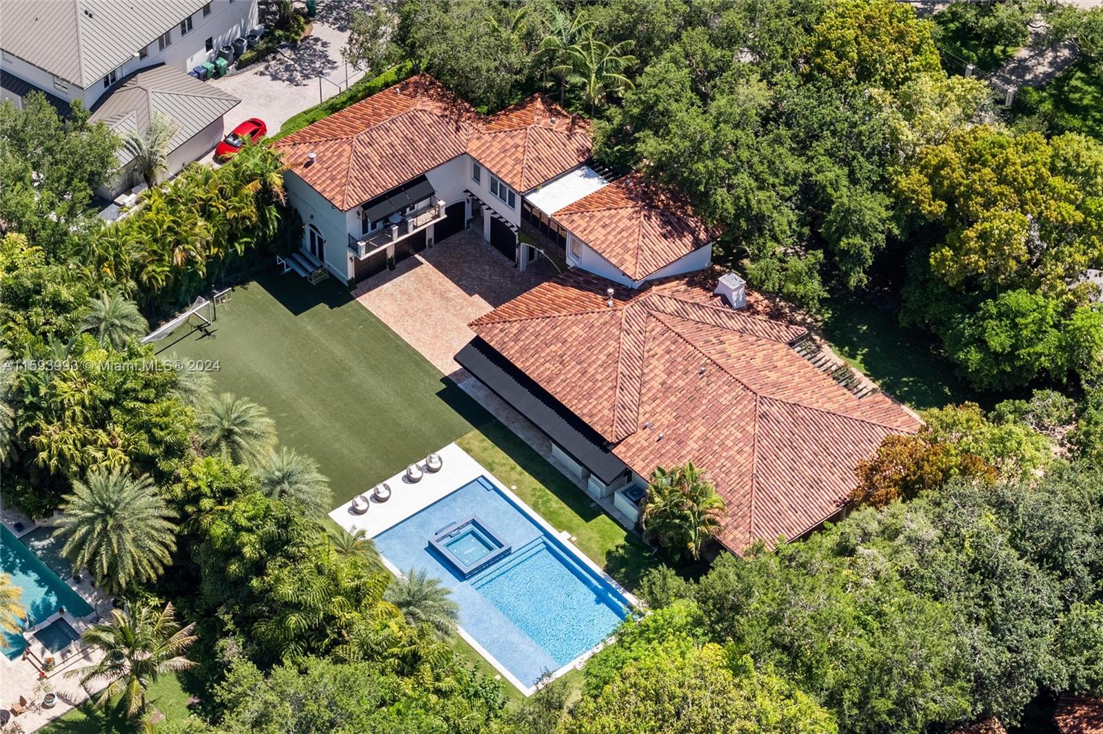 HELMS COUNTRY ESTATES RE- - Residential