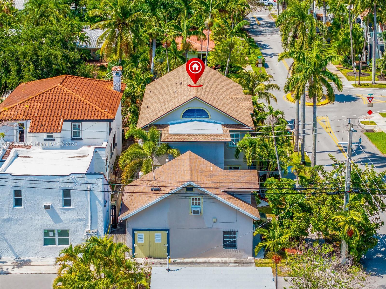 HOLLYWOOD - Residential Income