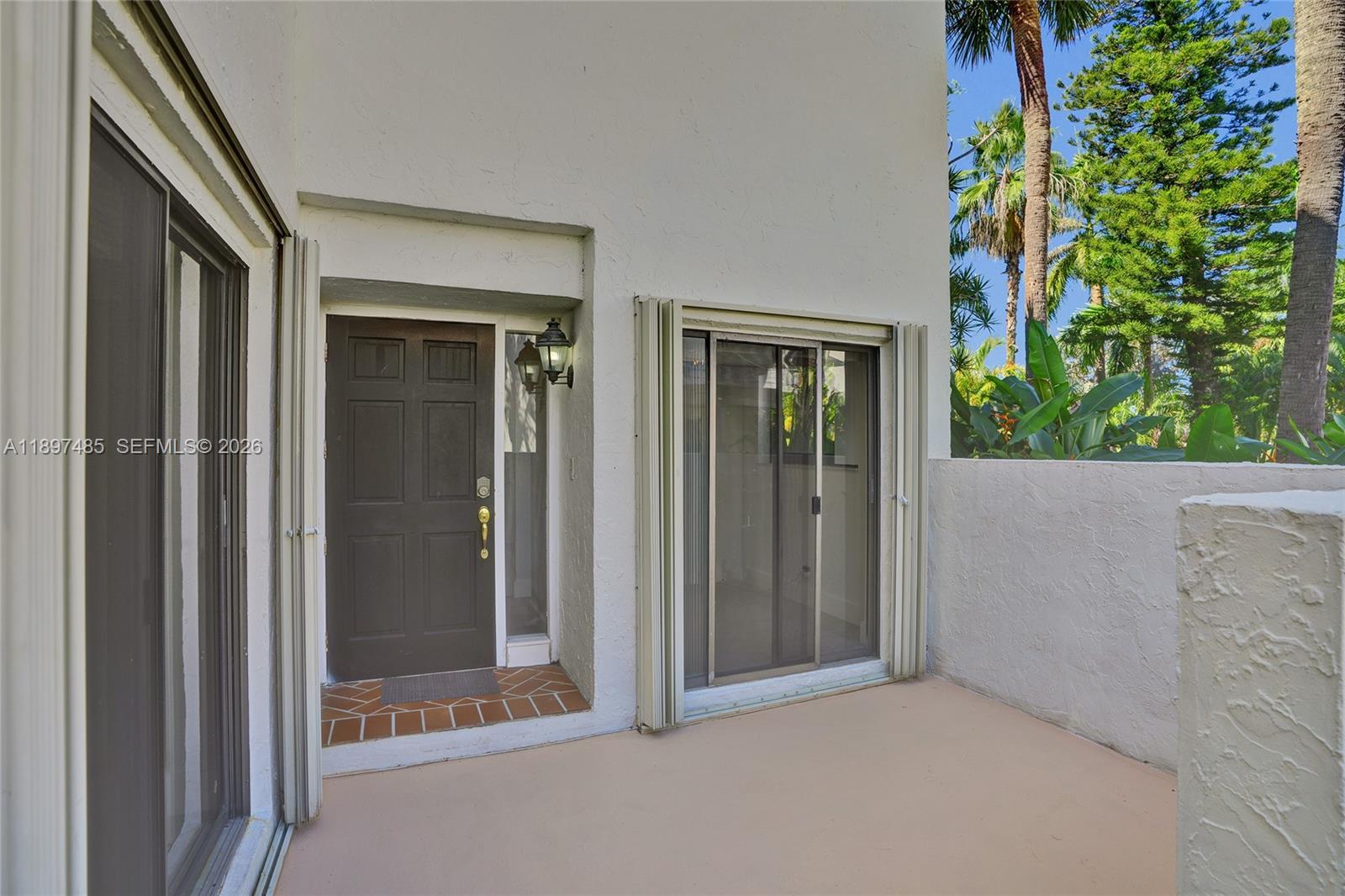 DELVISTA B CONDO - Residential