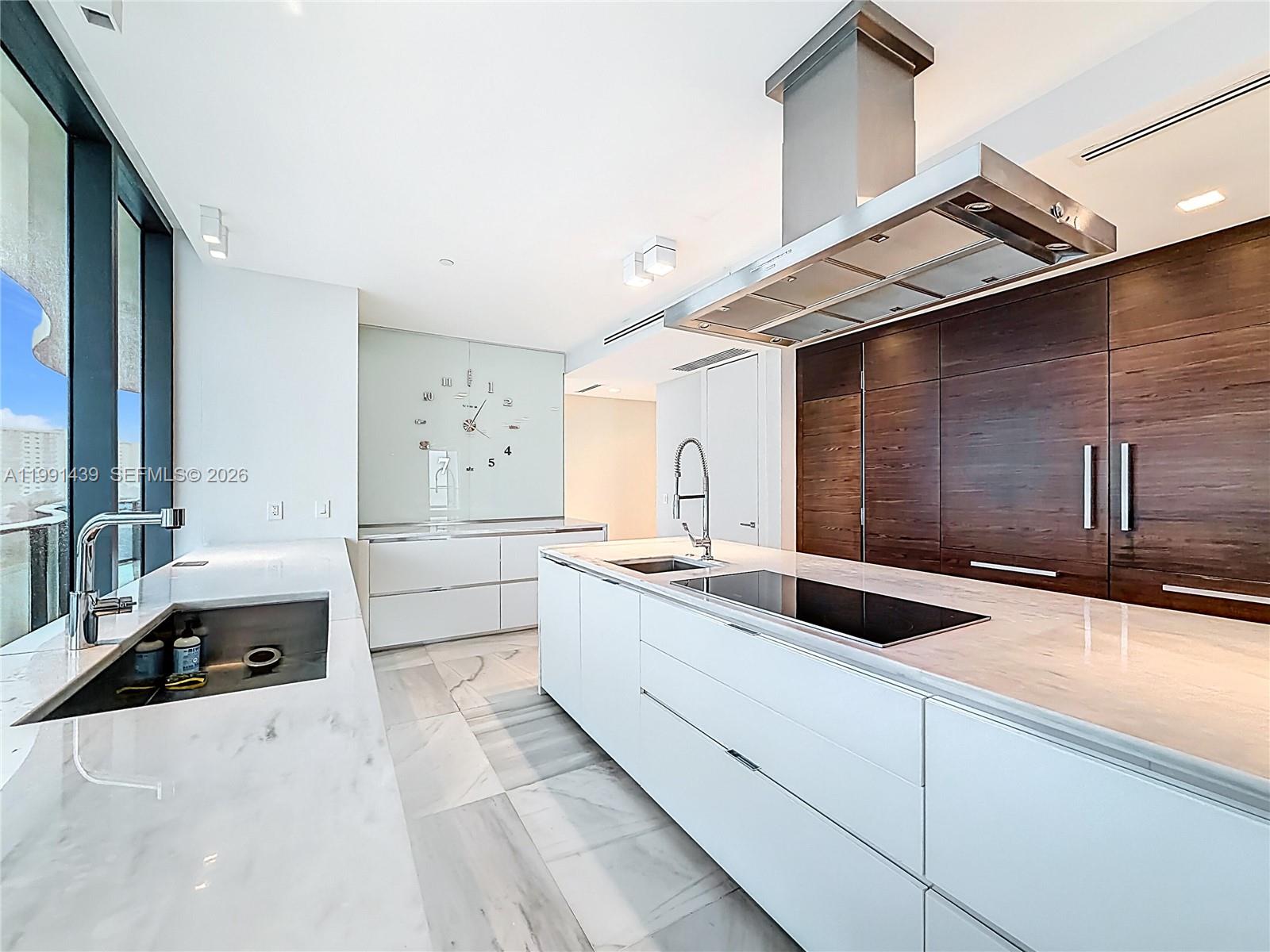 REGALIA CONDO - Residential