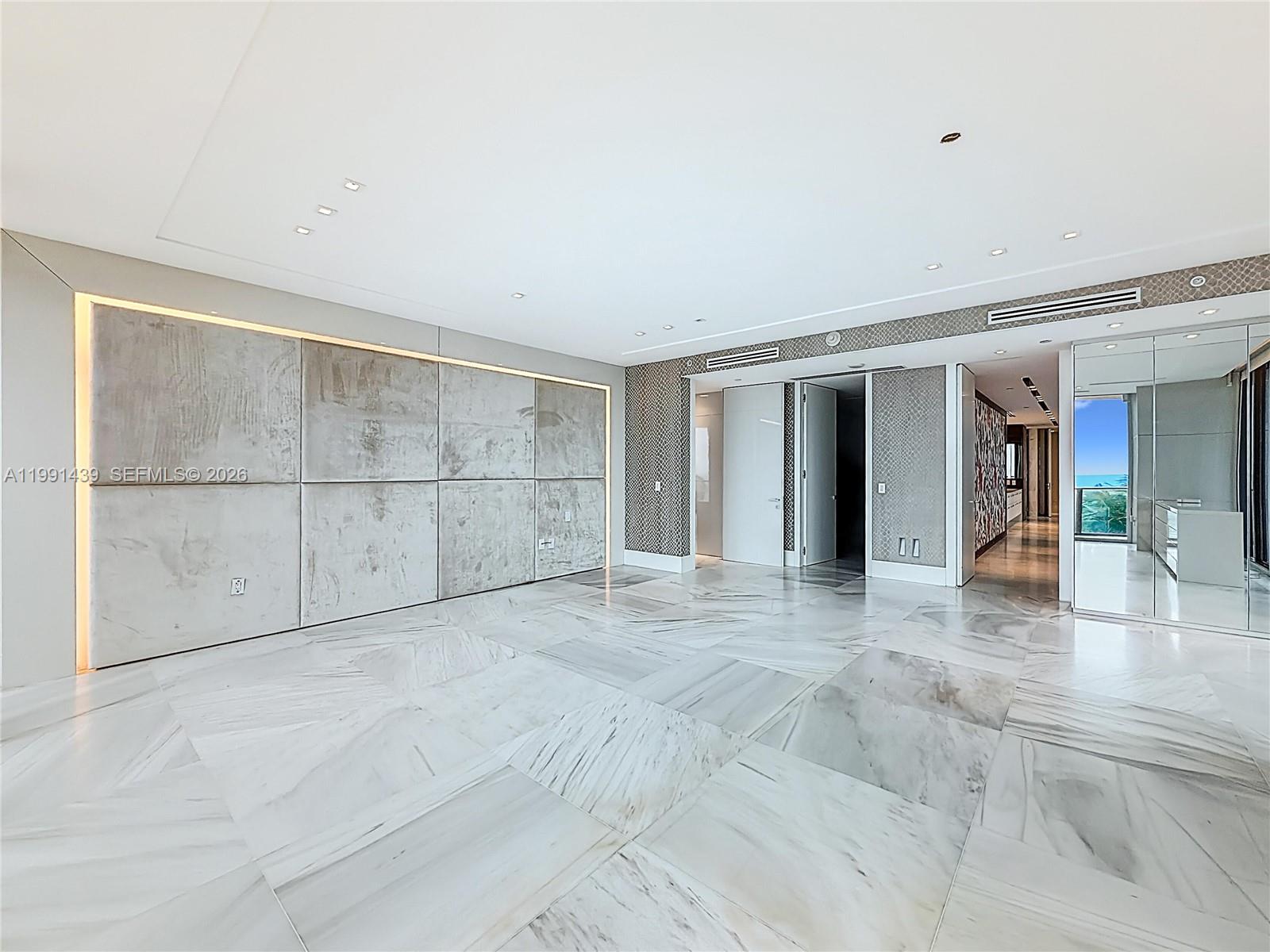 REGALIA CONDO - Residential